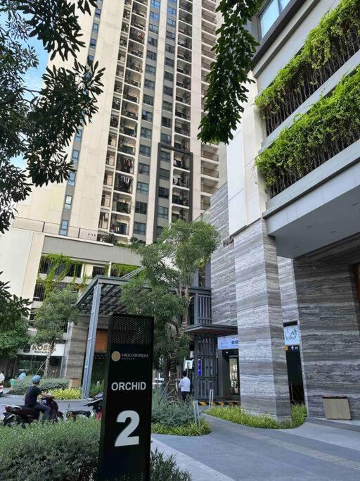 Apartment Hado Iris 4, 10 Mins Away From District 1 *