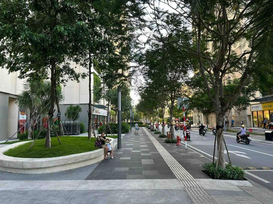 Apartment Hado Iris 4, 10 Mins Away From District 1 *