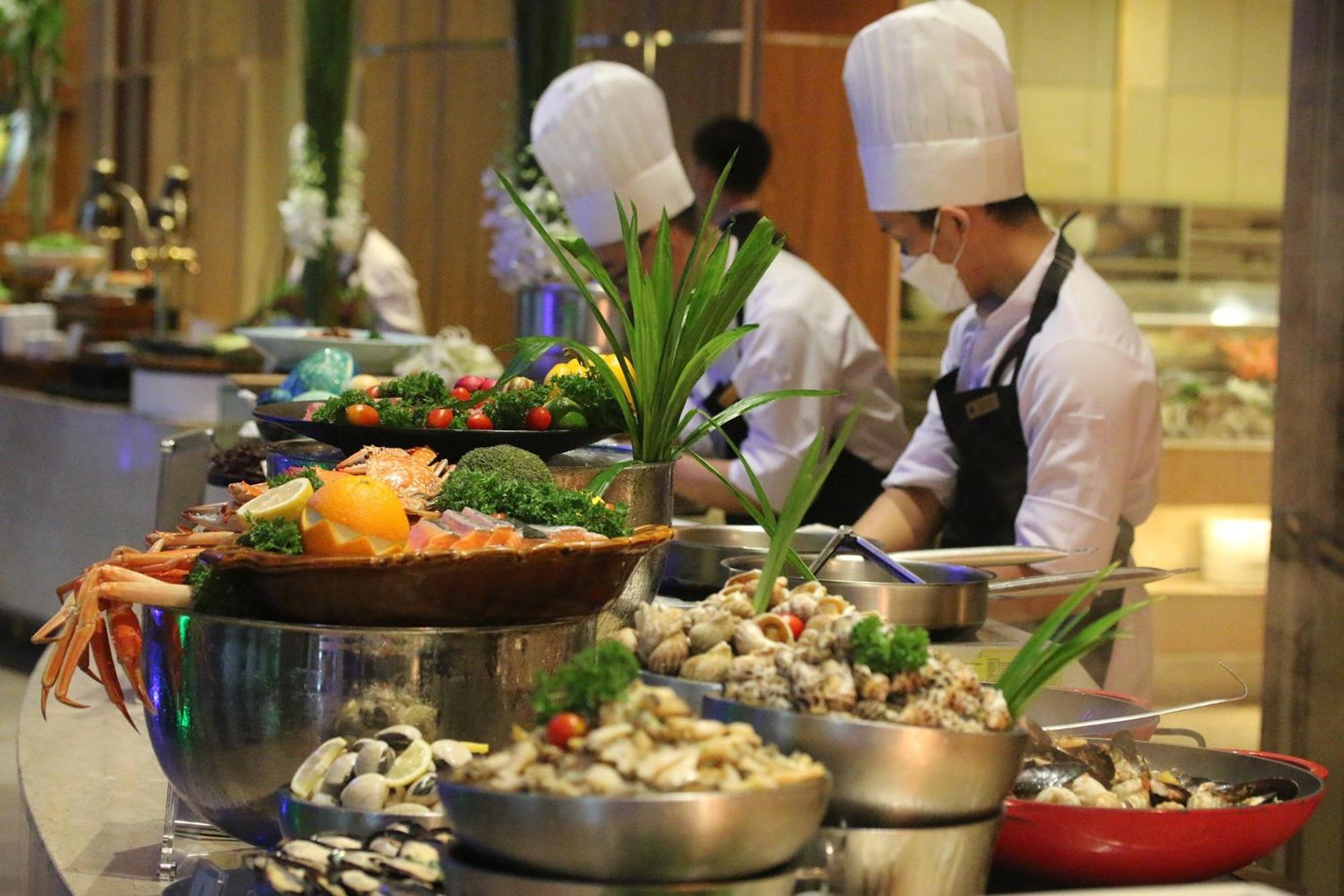 Nikko Saigon Hotel