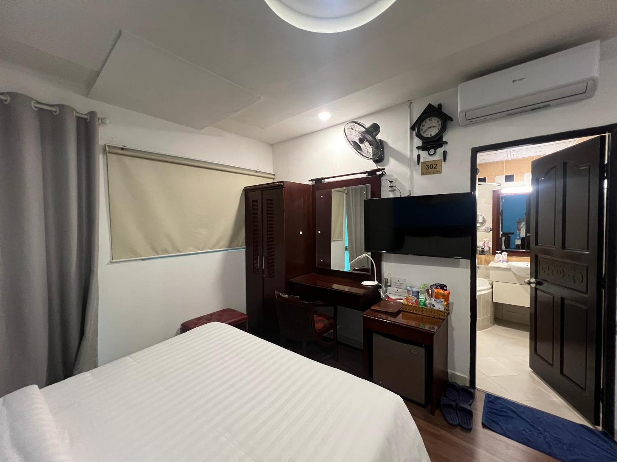 Hotel A25 - 20 Bui Thi Xuan 3*