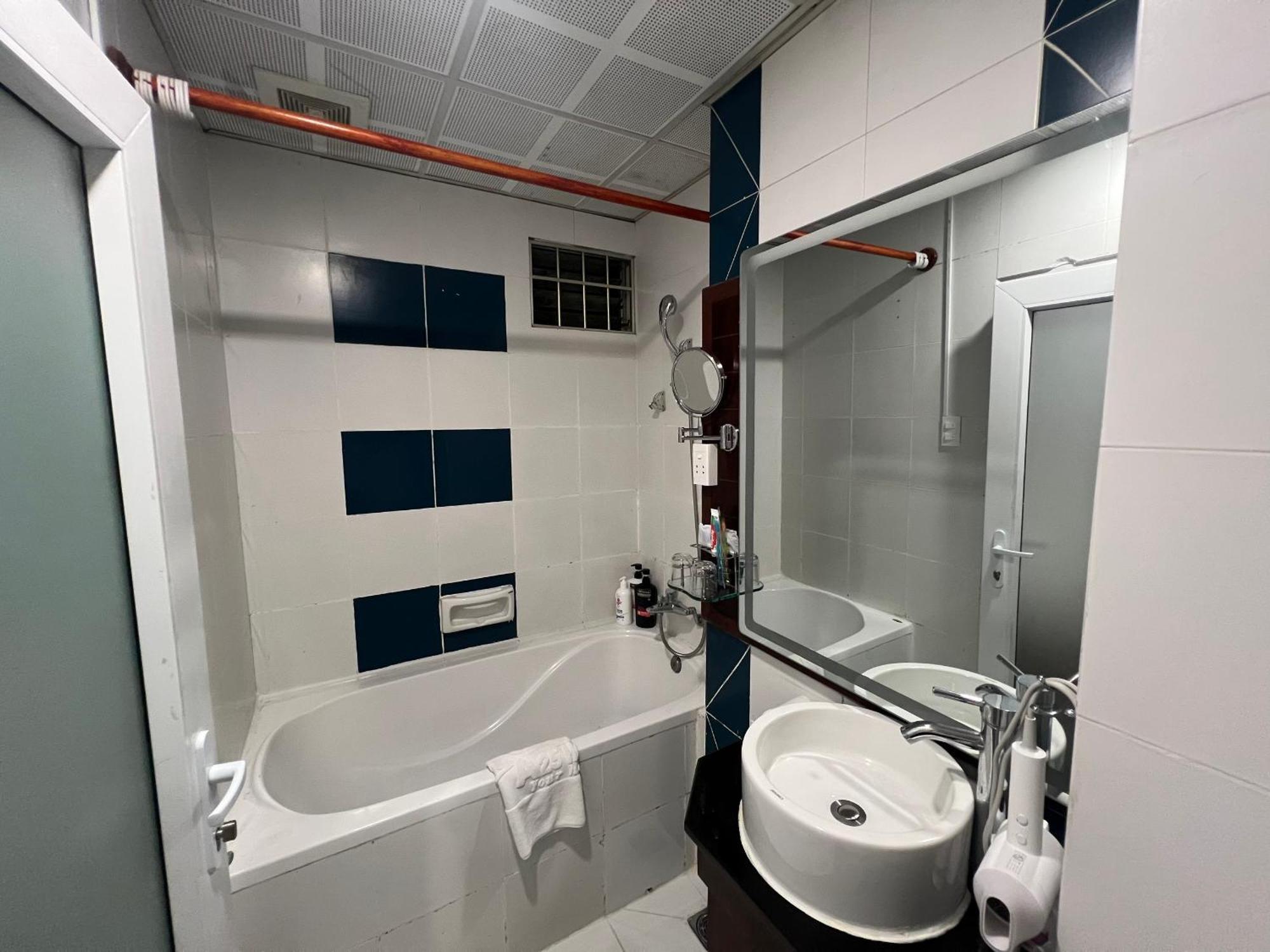 Hotel A25 - 20 Bui Thi Xuan 3*