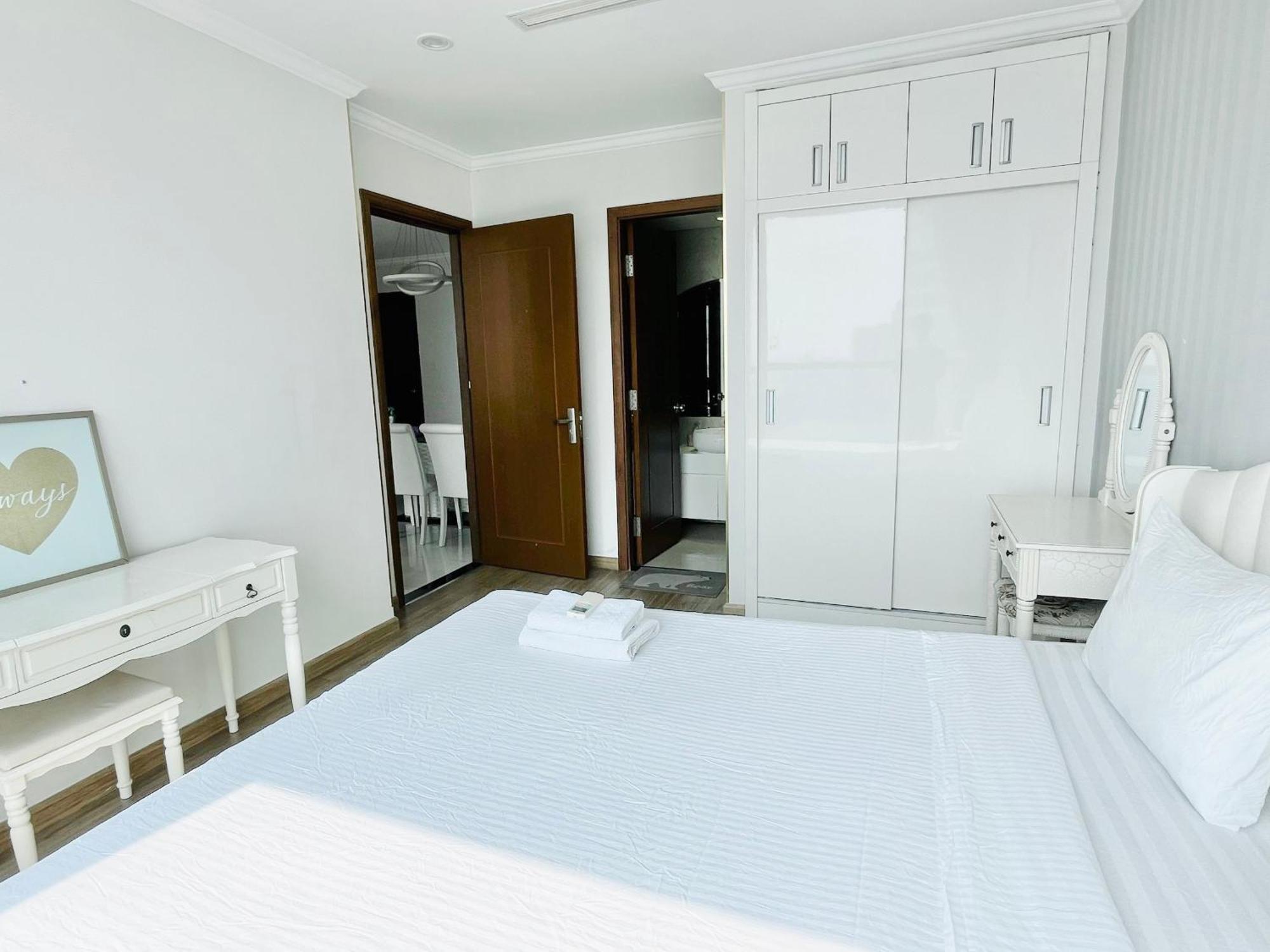Apartment Vinhomes Park Zen Cho Thue Ho Landmark *