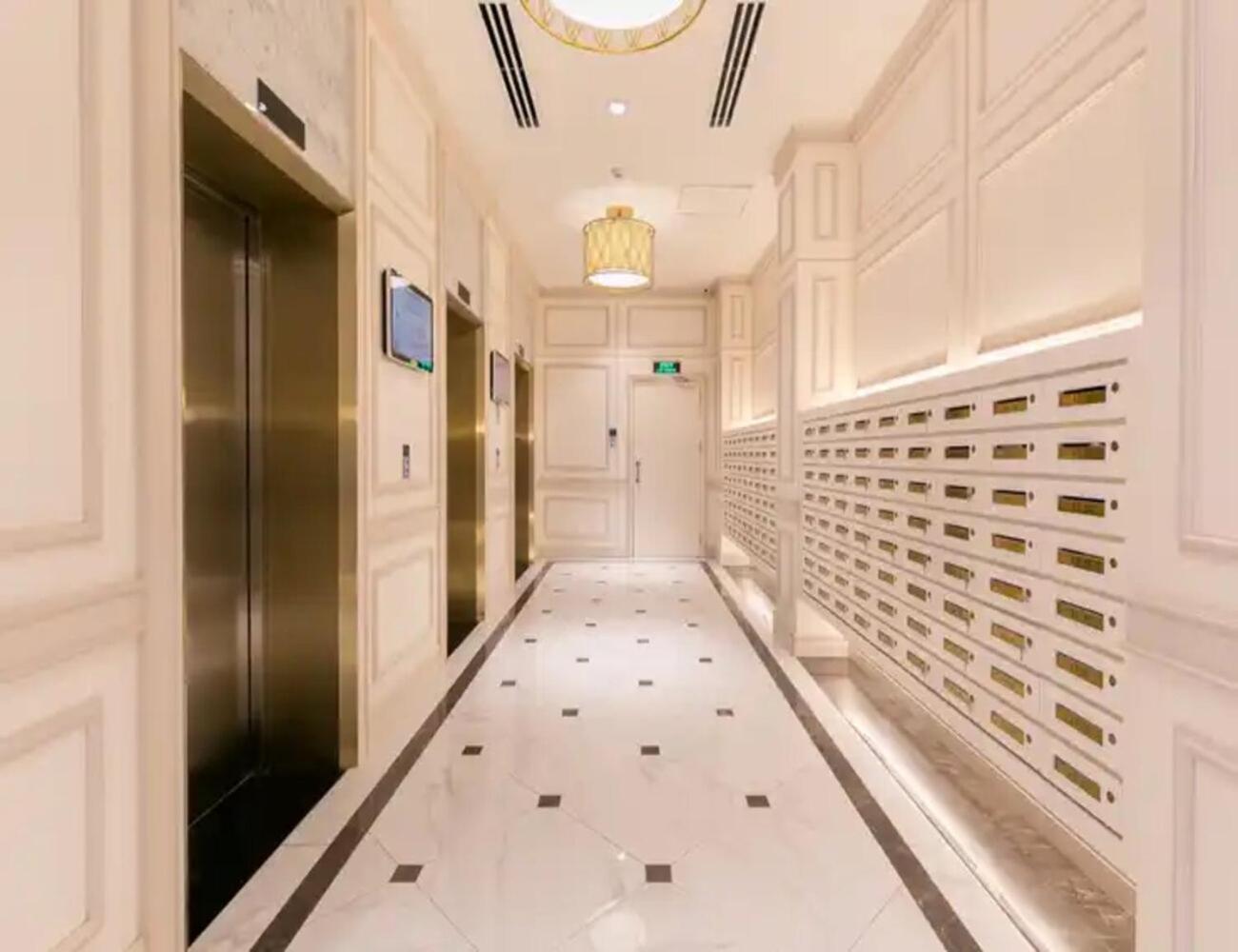 Tresor Saigon Service - Center District 4 *