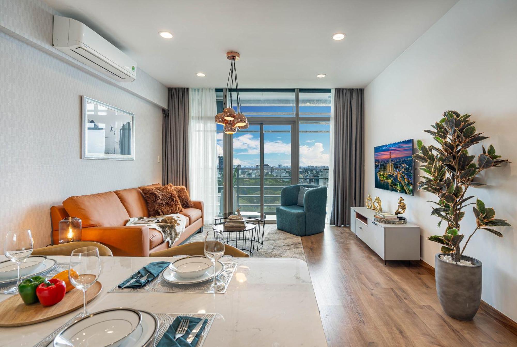 Spacious For Group And Family - Sailing Tower Apartment
