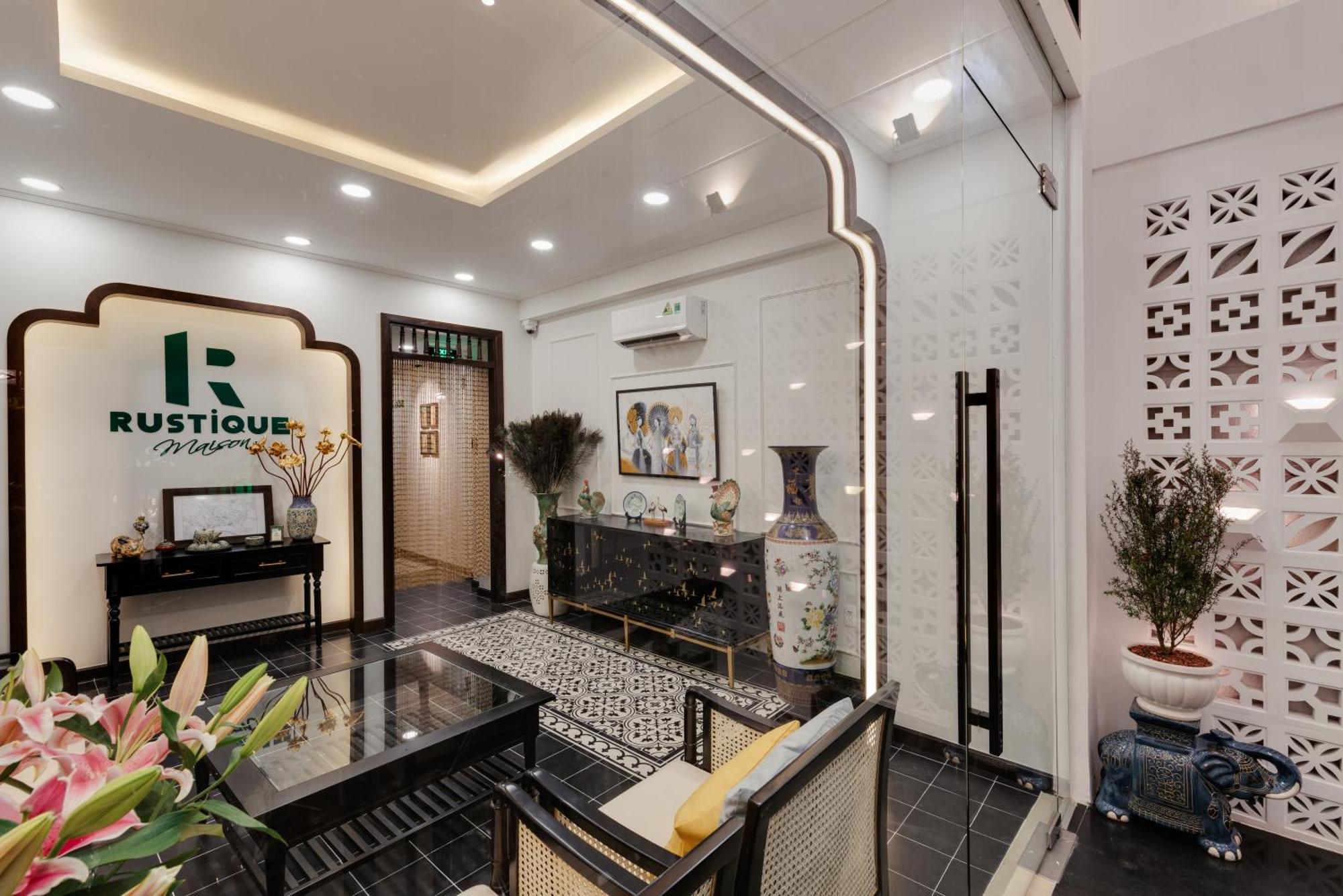 Rustique Maison * Ho Chi Minh City