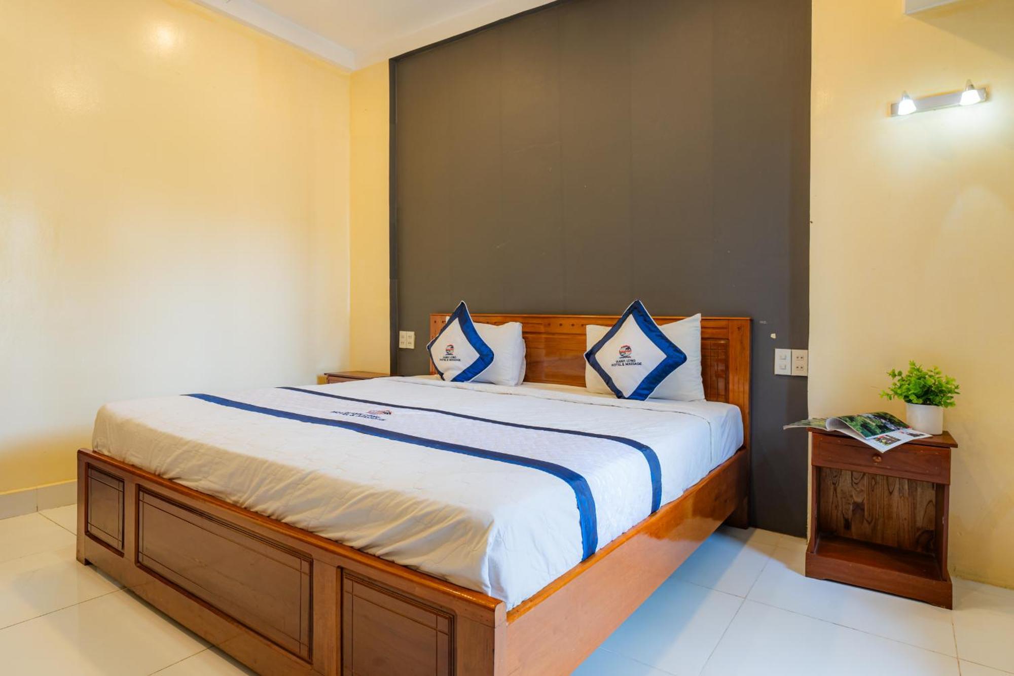 Hotel Khach San Hanh Long