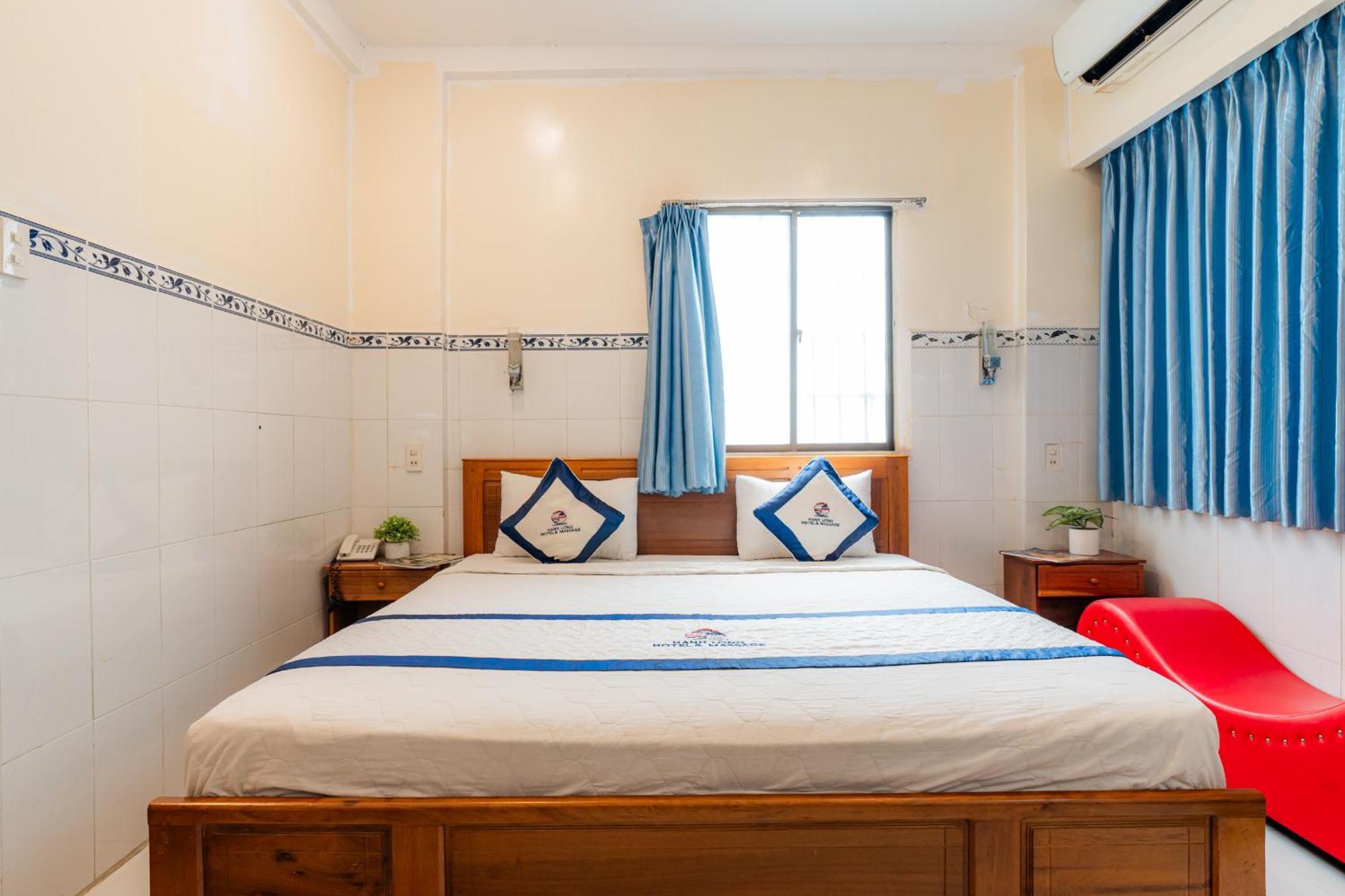 Hotel Khach San Hanh Long Ho Chi Minh City