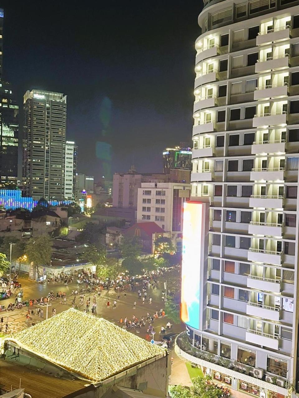 6Even Apartments - Pho Di Bo Nguyen Hue Aparthotel *