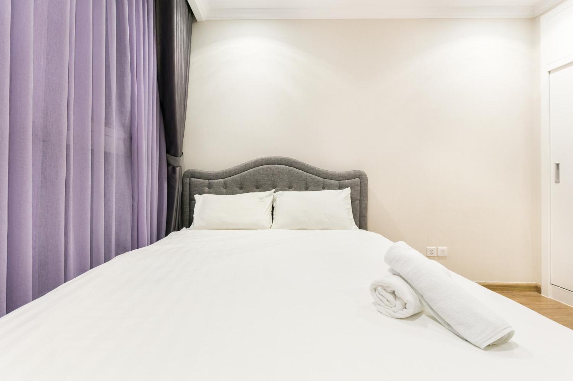 Luxuria Residences *