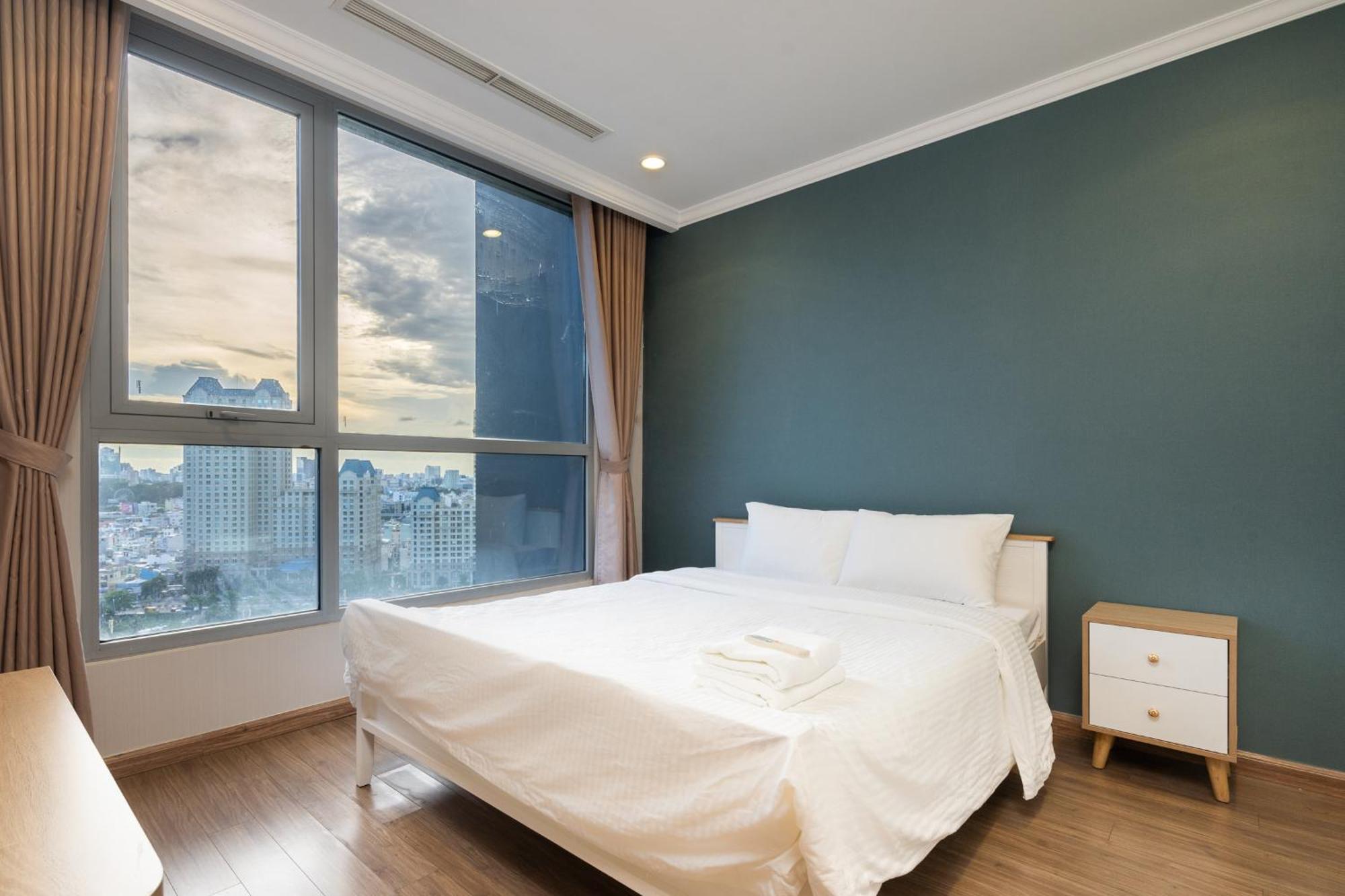 Luxuria Residences