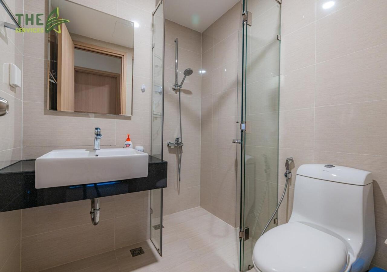Thea - 2br With View