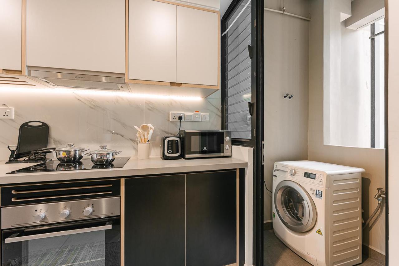 Zenity Apartel Dist 1 By Ssens