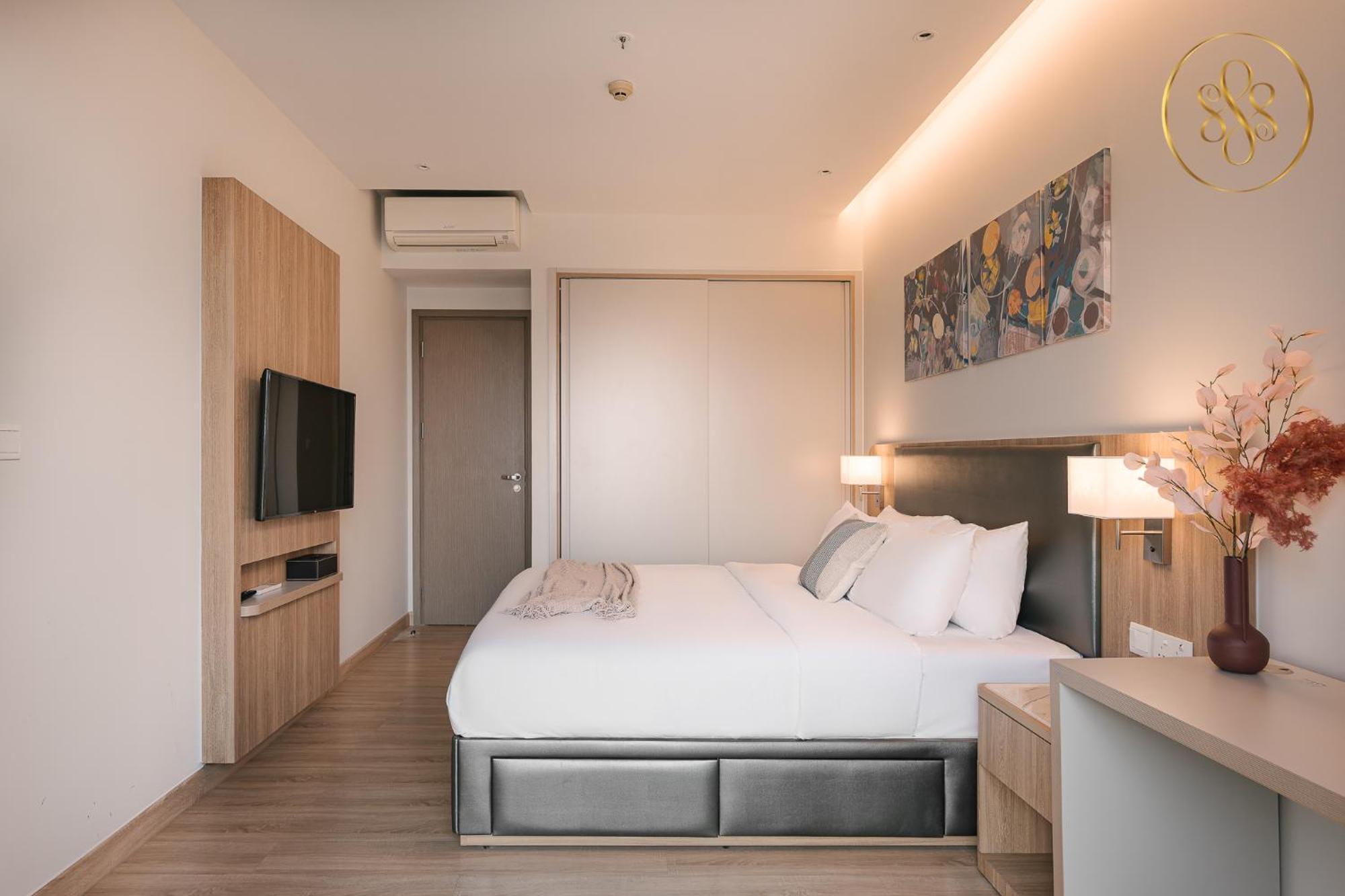 Zenity Apartel Dist 1 By Ssens Apartment *