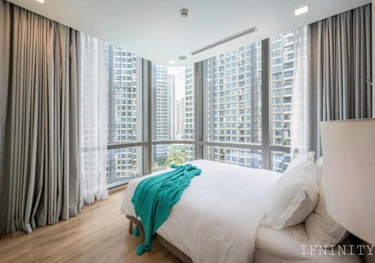 Landmark 81 Infinity Pool - Vip Apartment Ho Chi Minh City