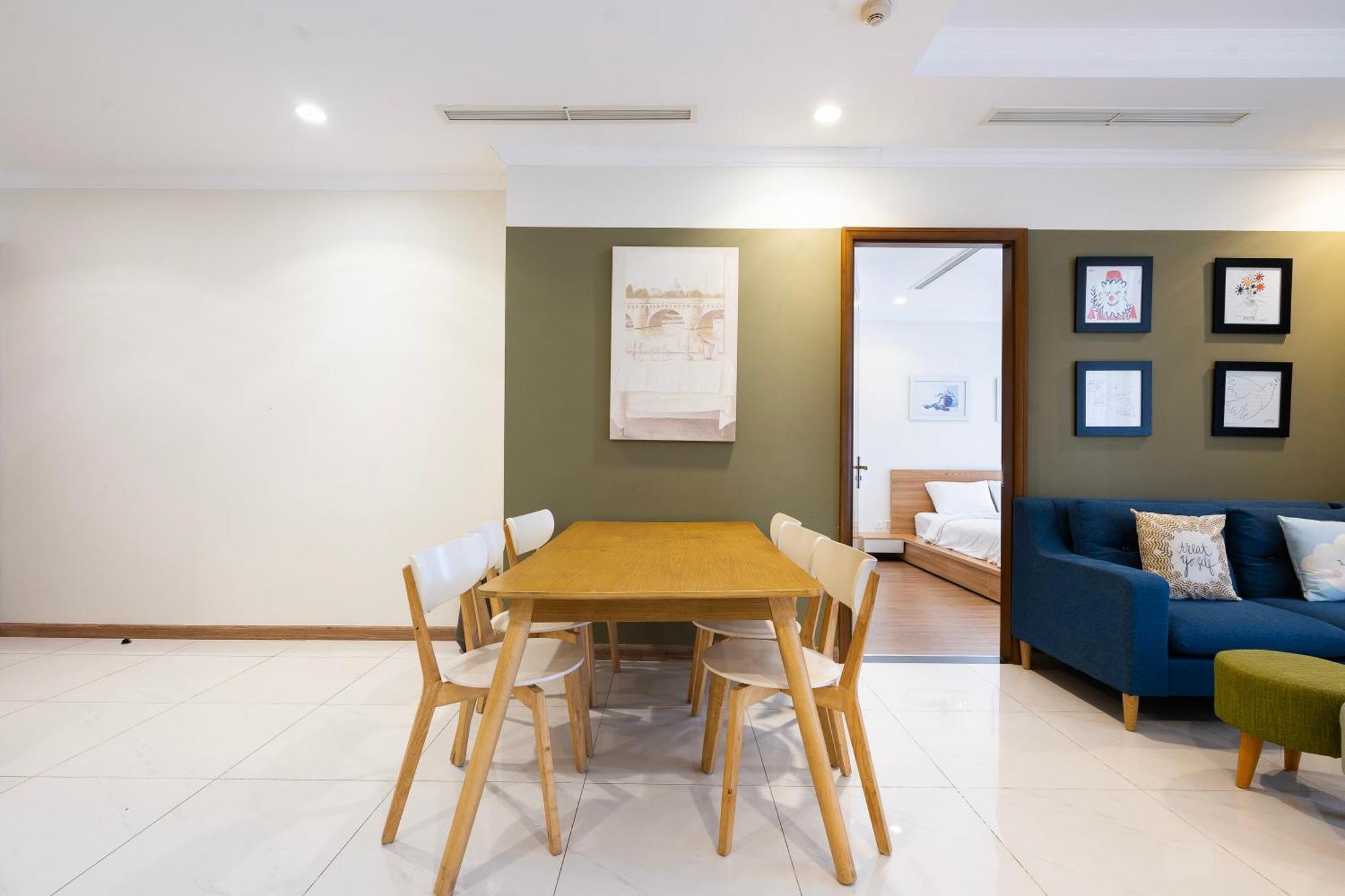 Vinhomes Landmark Luxury Estates In Binh Thanh * Ho Chi Minh City