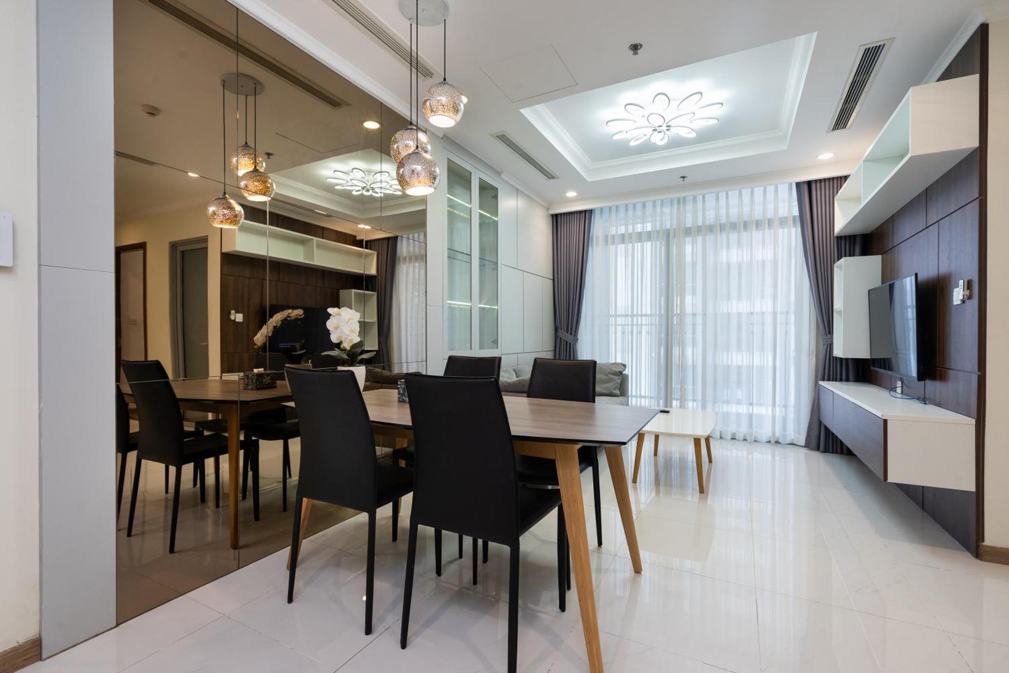 Vinhomes Landmark Luxury Estates In Binh Thanh * Ho Chi Minh City
