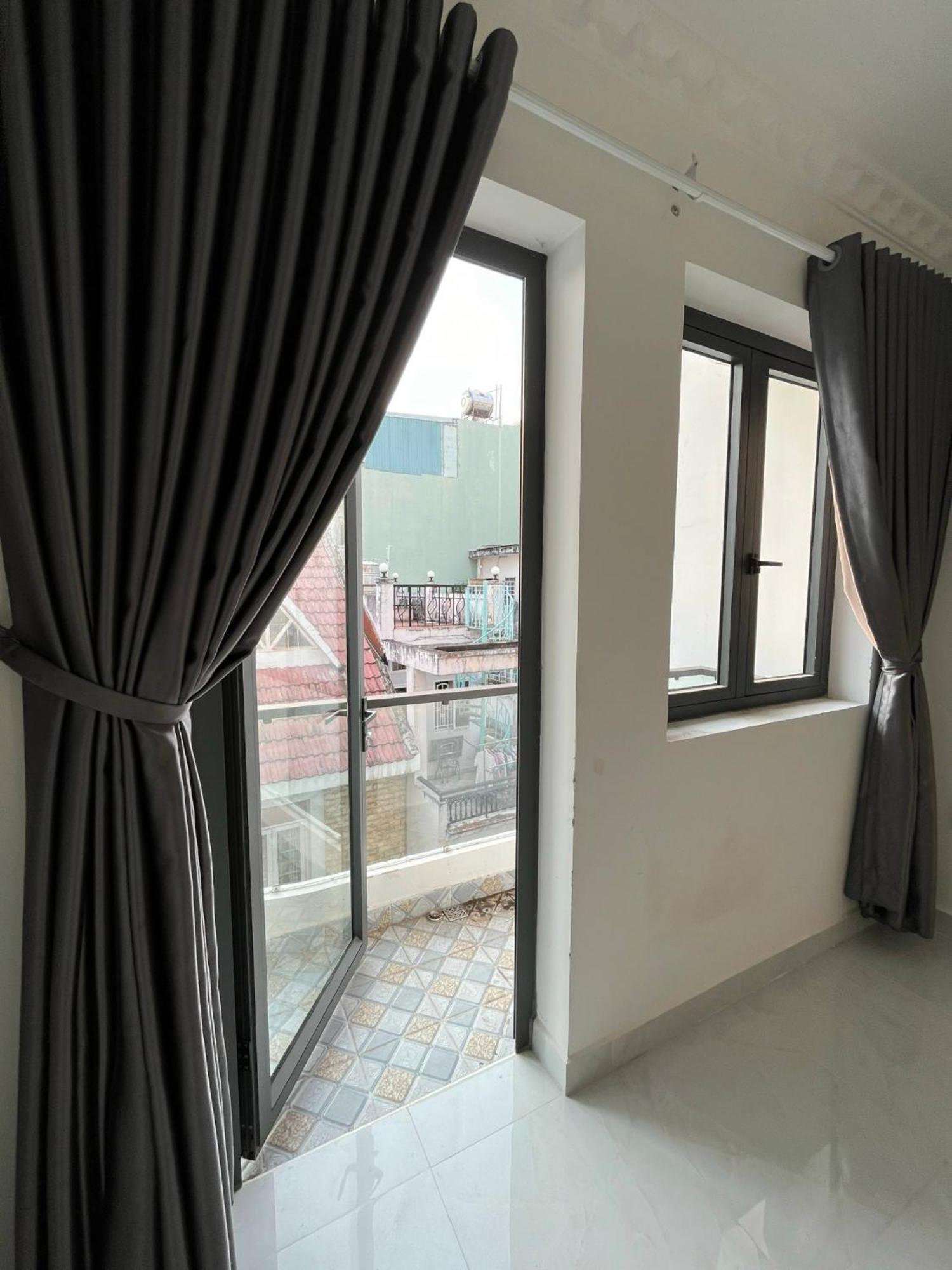 76/11 Phan Tay Ho, P7, Phu Nhuan Apartment