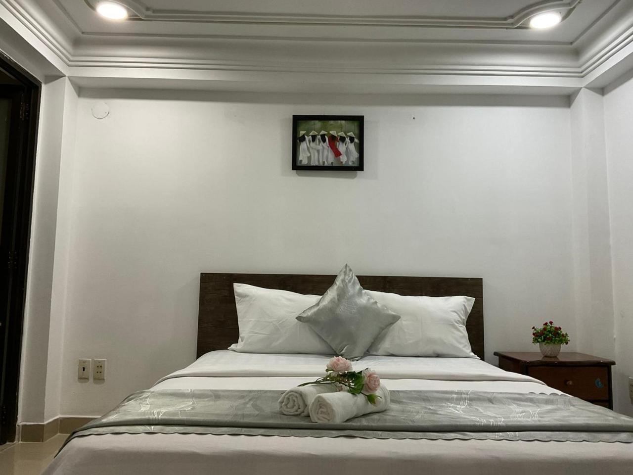 Khach San Minh Chau - Dien Bien Phu * TP. Hồ Chí Minh