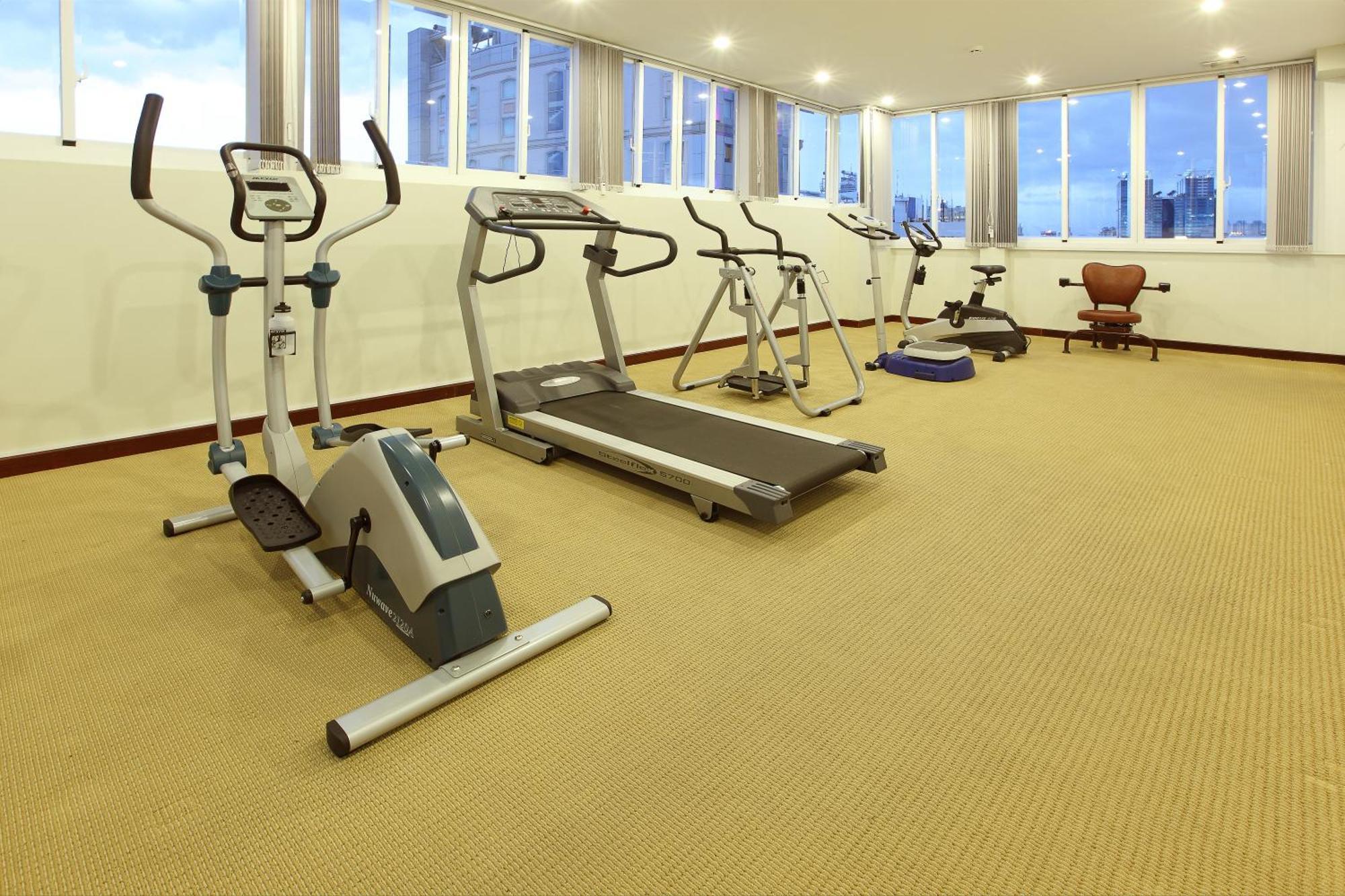 Hotel Sanouva Saigon 3*