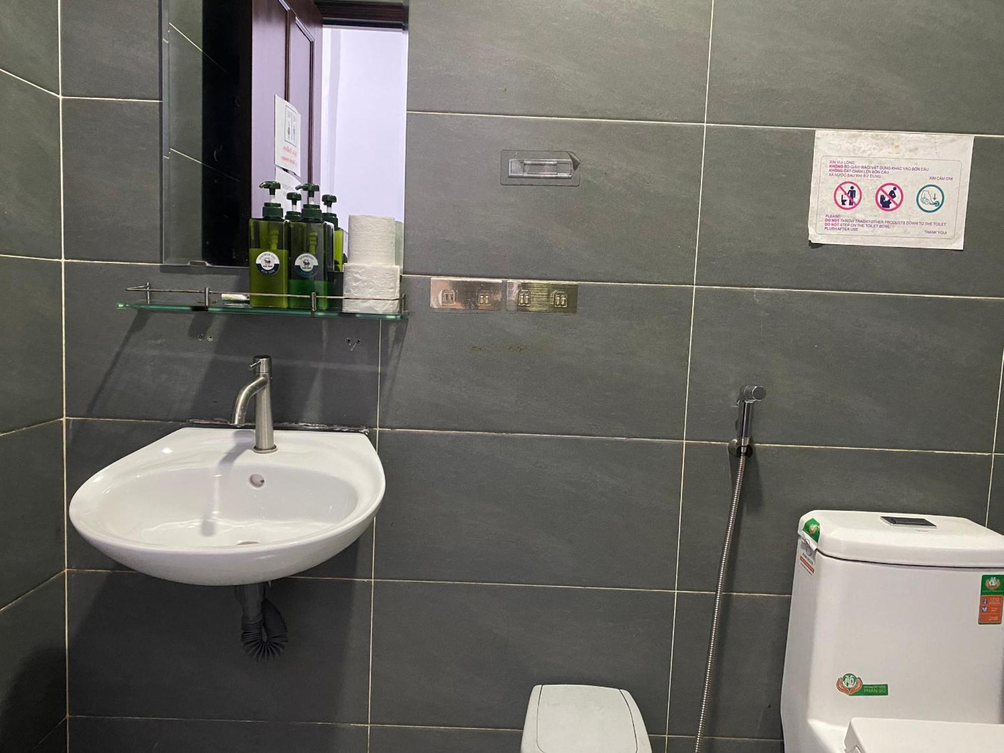Apartment Start House Dorm Walk 5 Minutes To The Airport *