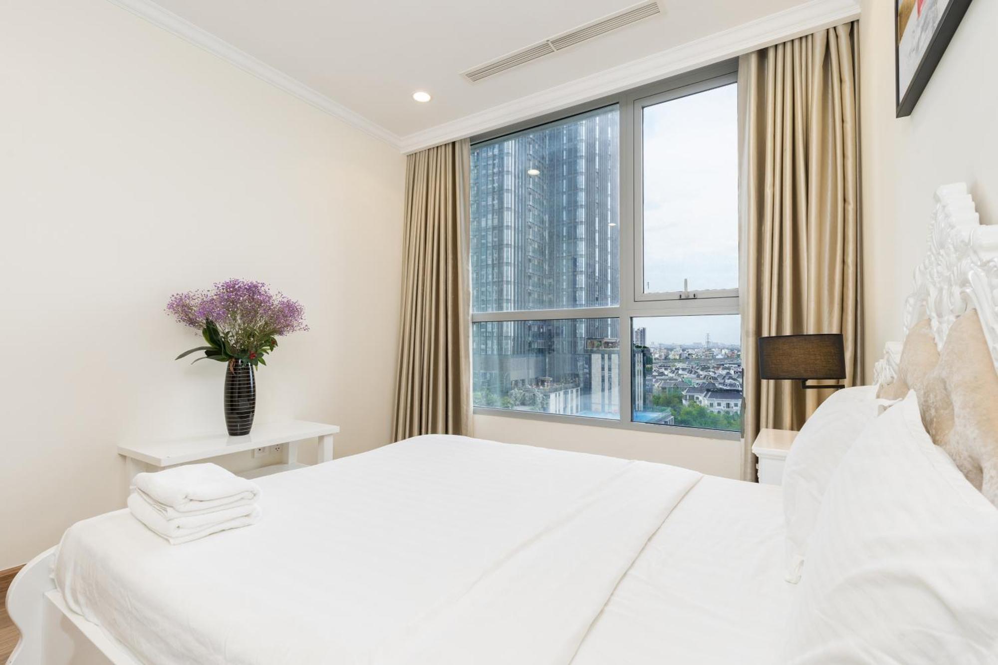 Landmark Premium Residences