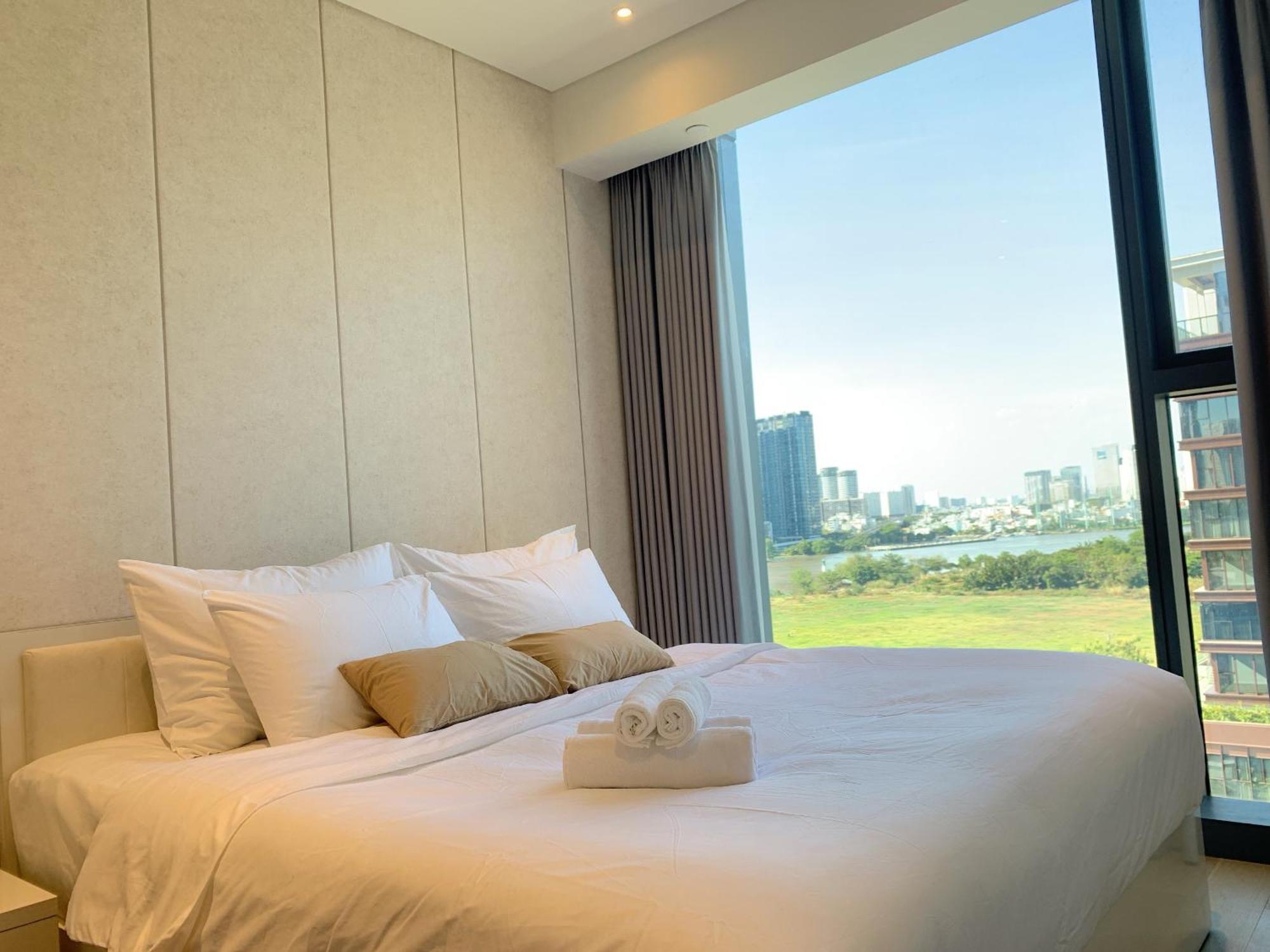 Apartment Metropole Thu Thiem *