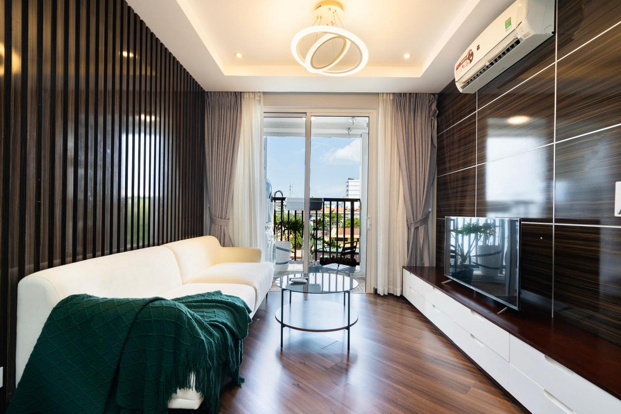 Kirakuan Chill 2br Pool/gym Ho Chi Minh City