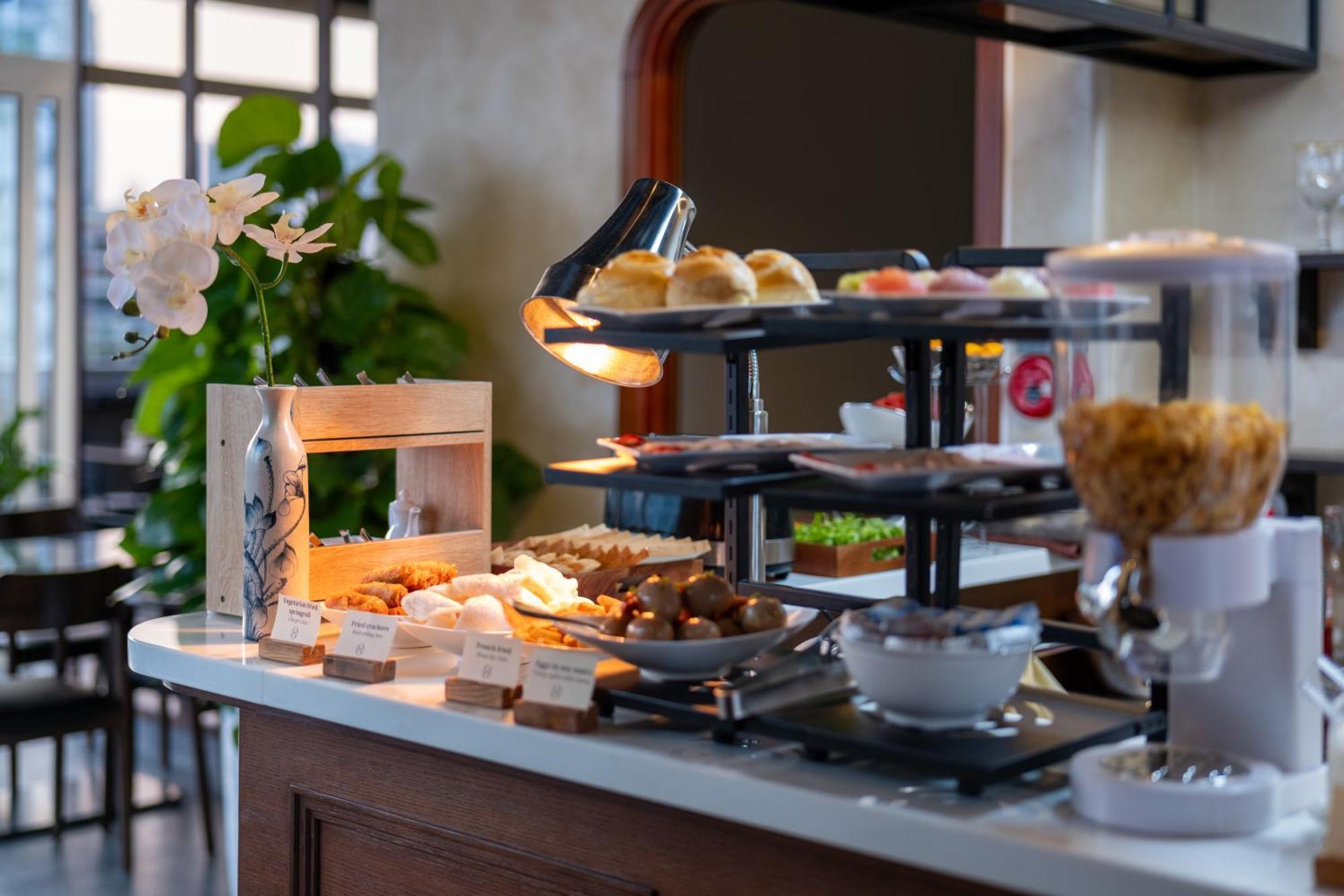 Hato Saigon Boutique & Rooftop 4*
