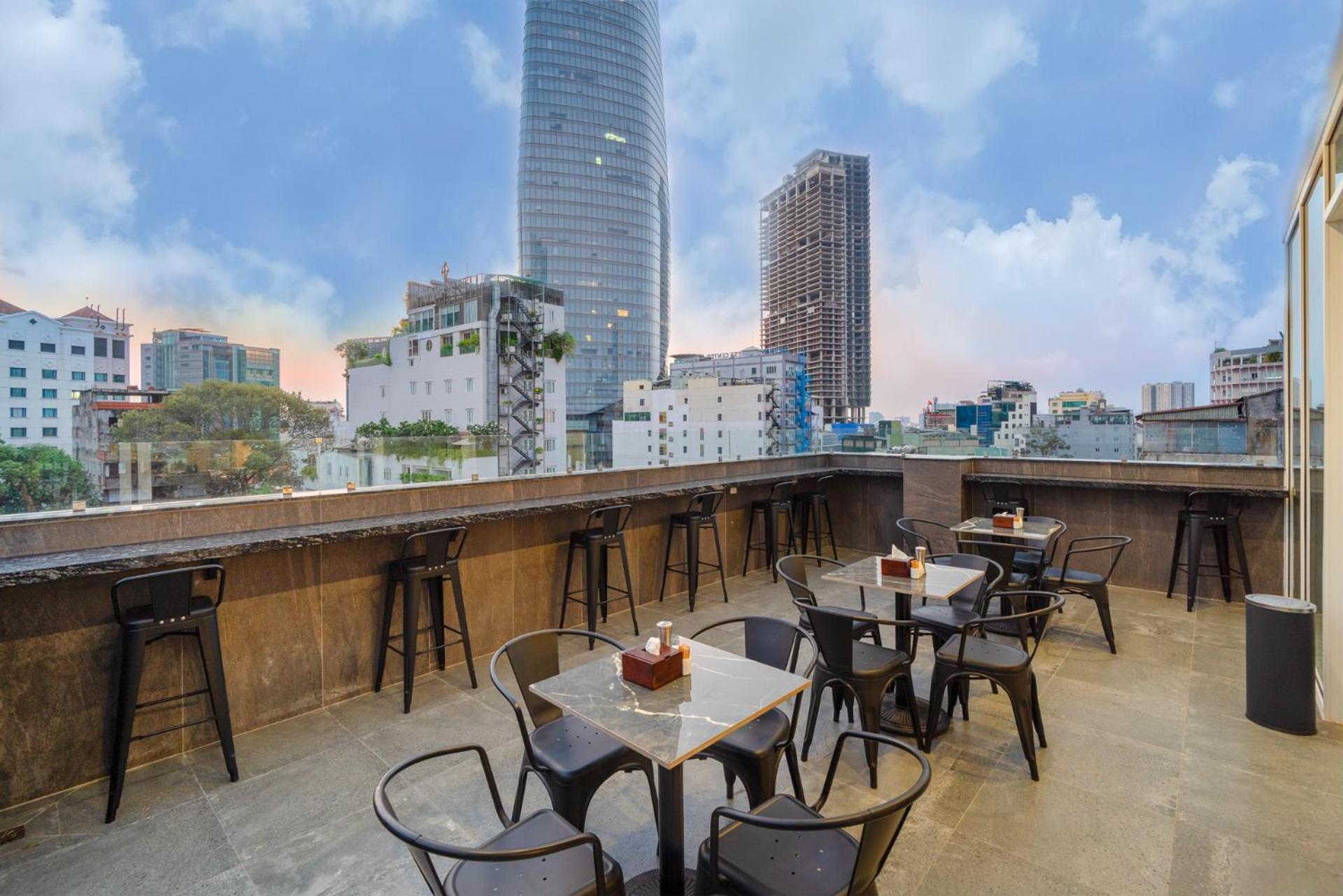 Hato Saigon Boutique & Rooftop Hotel