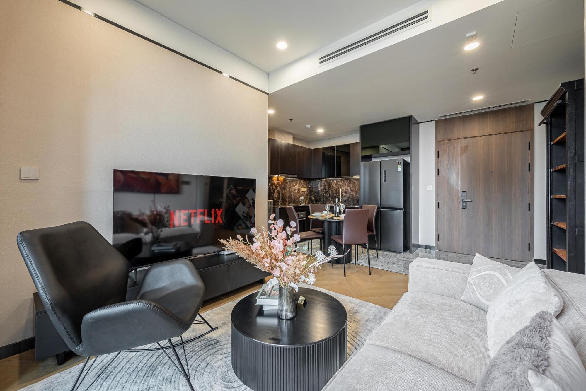 Căn hộ Lumiere Riverside - Raymond Holm - Luxurious 5-star TP. Hồ Chí Minh