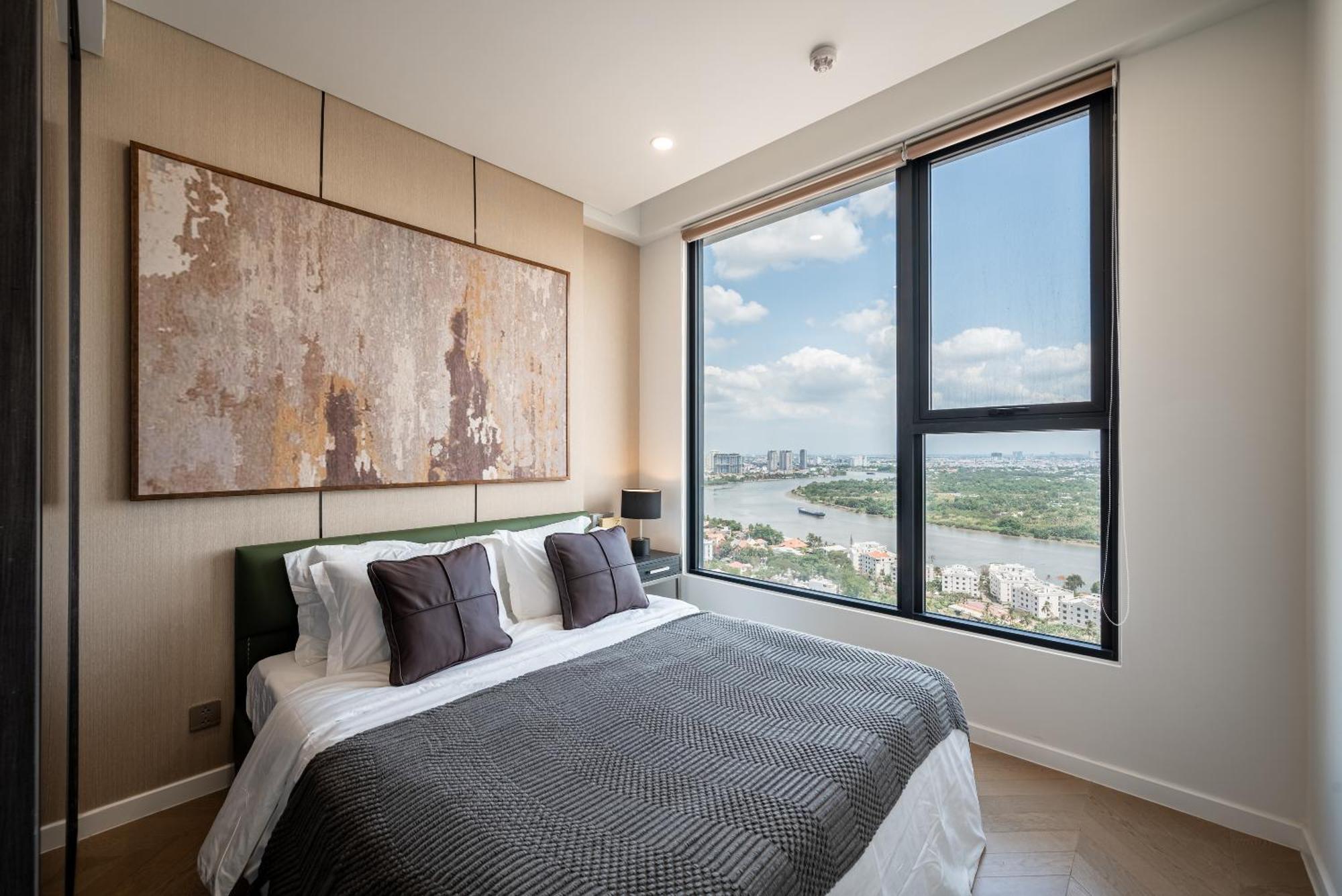 Căn hộ Lumiere Riverside - Raymond Holm - Luxurious 5-star *