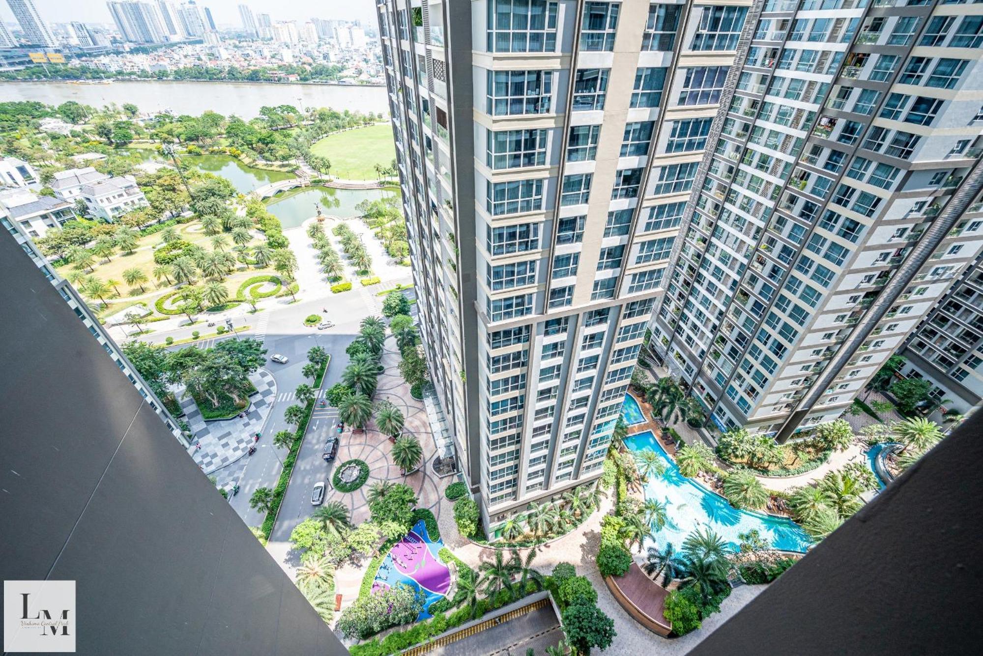 Landmark Royal