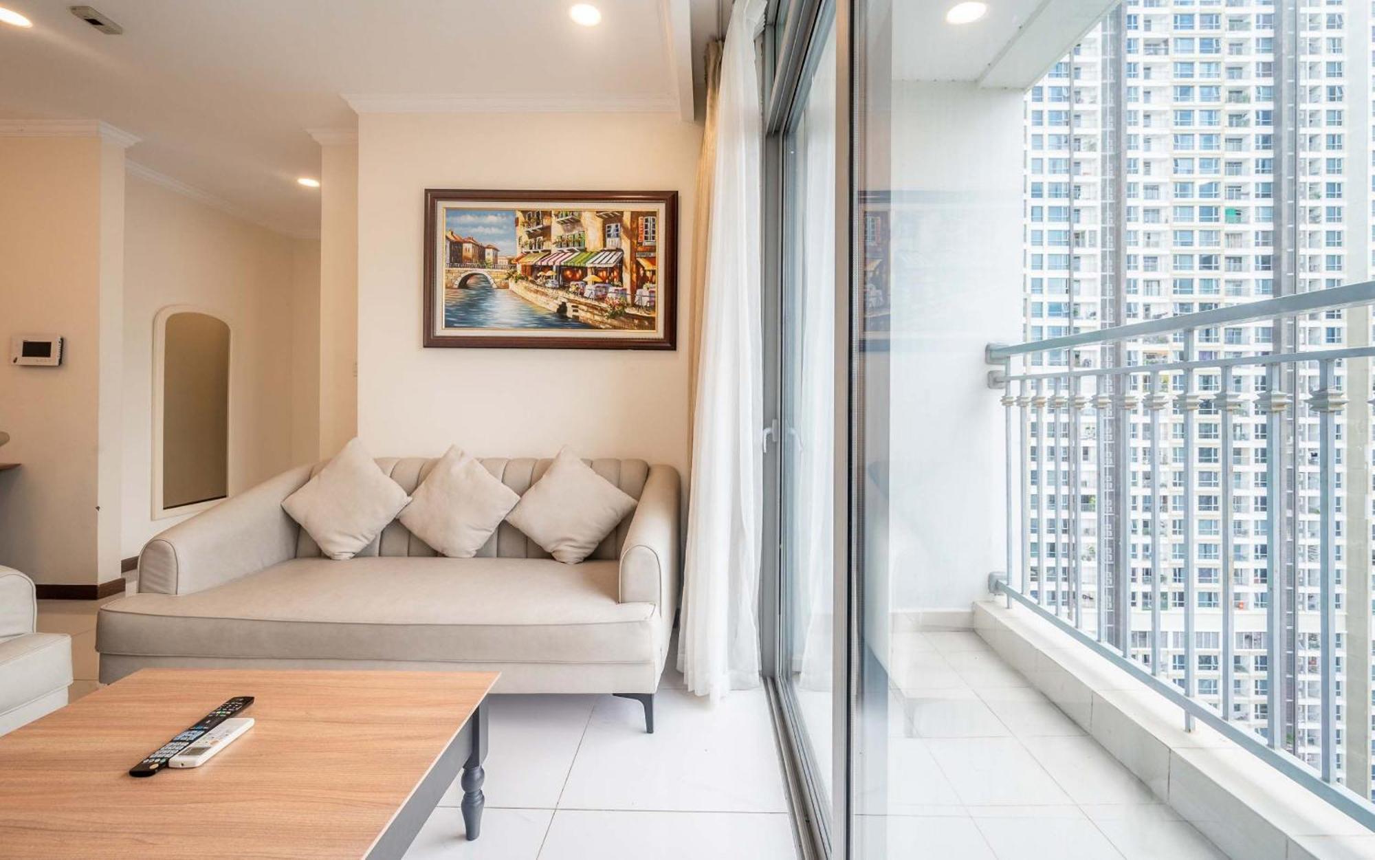 Landmark 81 And Vinhomes Riverside Apartment *