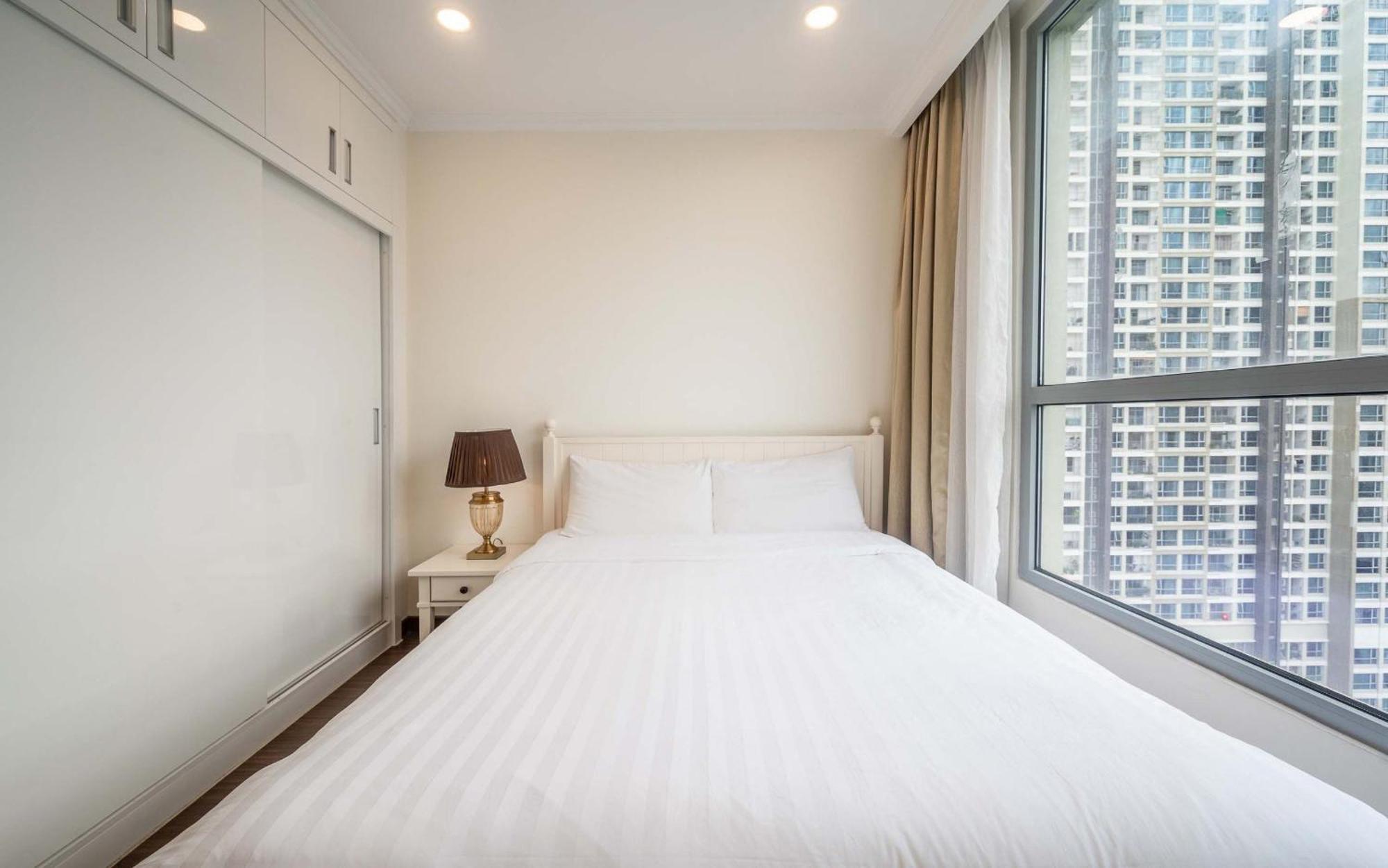 Landmark 81 And Vinhomes Riverside Apartment Ho Chi Minh City