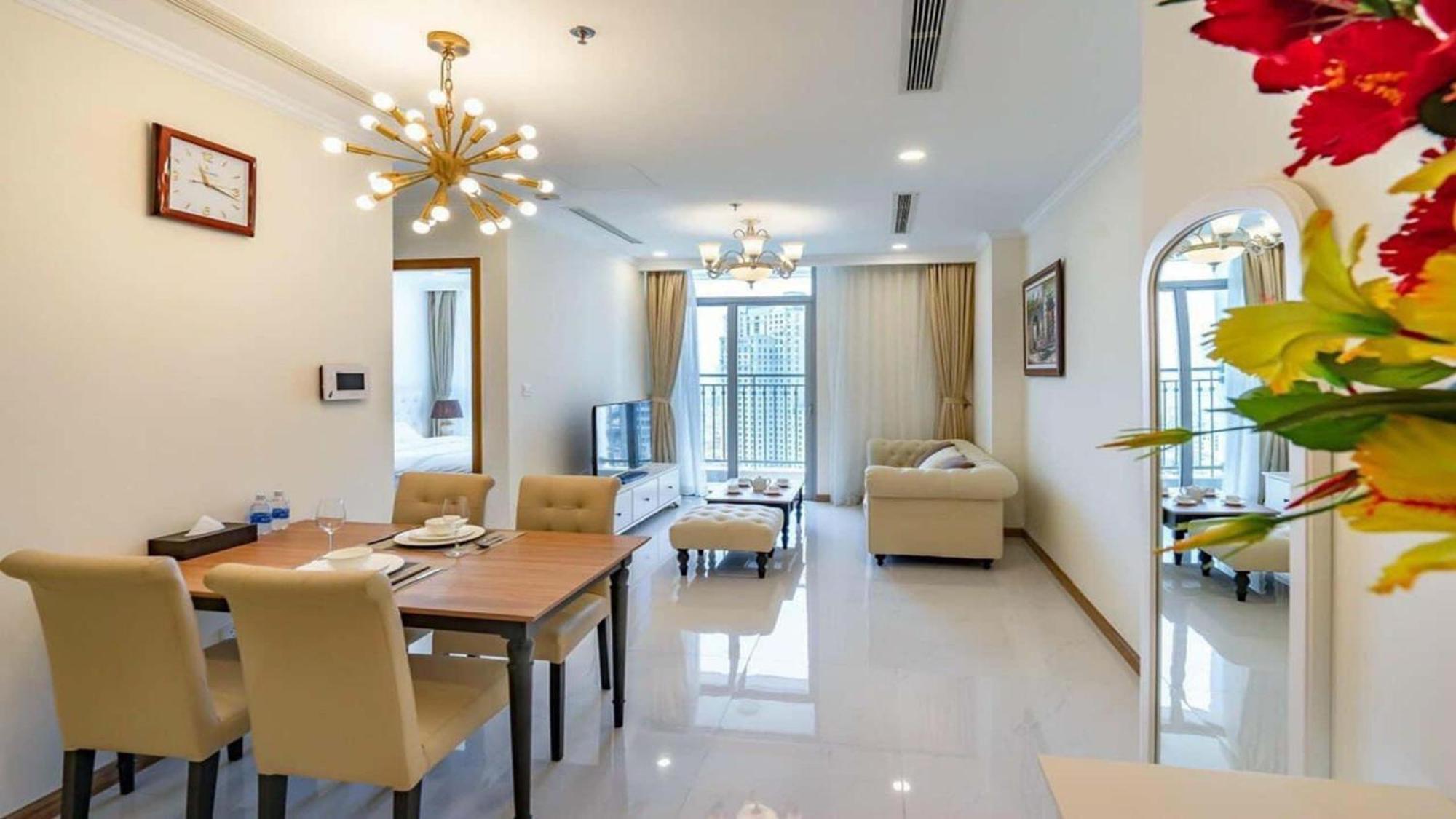 Landmark 81 And Vinhomes Riverside