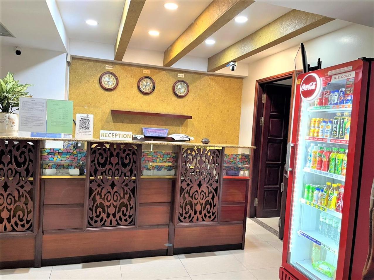 Hotel Dinh Dinh 2 Airport 2*