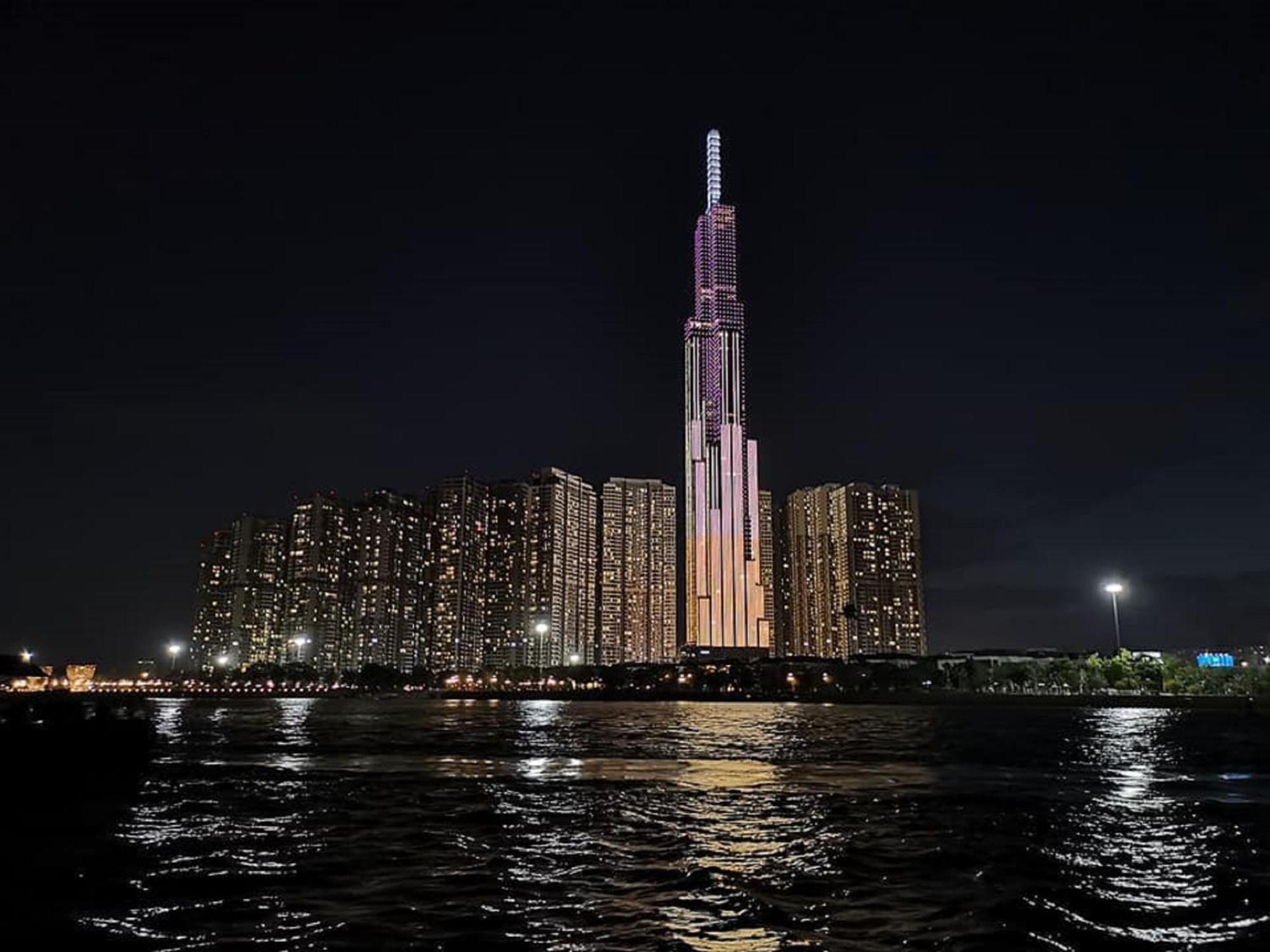 Merry Land Landmark 81 * TP. Hồ Chí Minh