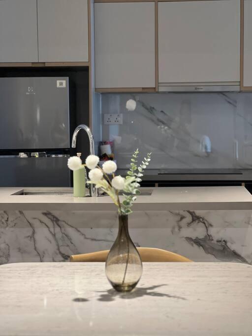 Luxury In Zenity District 1 Pangsapuri *