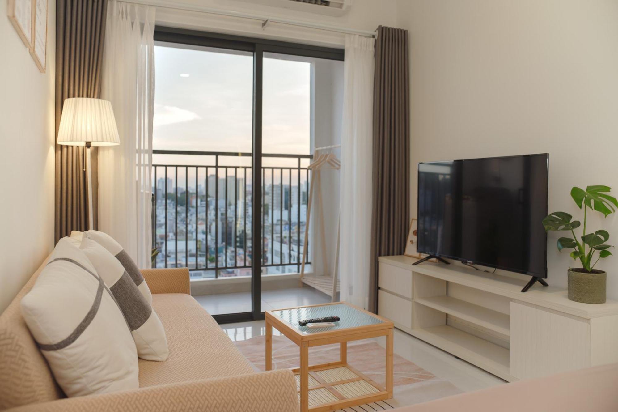 Apartment Cozy Centrally District 1 Ho Chi Minh, 300m To Bui Vien *