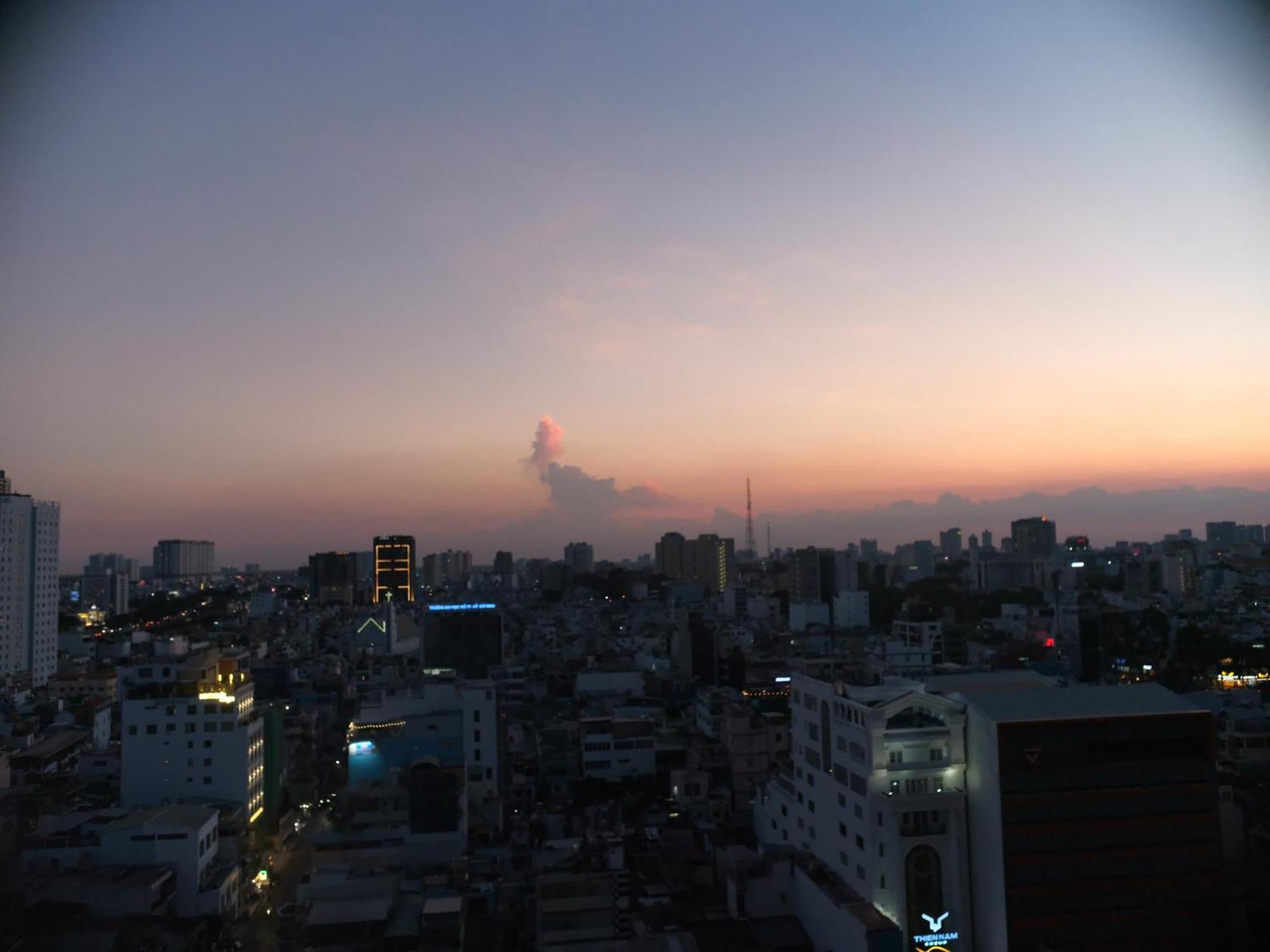 Cozy Centrally District 1 Ho Chi Minh, 300m To Bui Vien Ho Chi Minh City