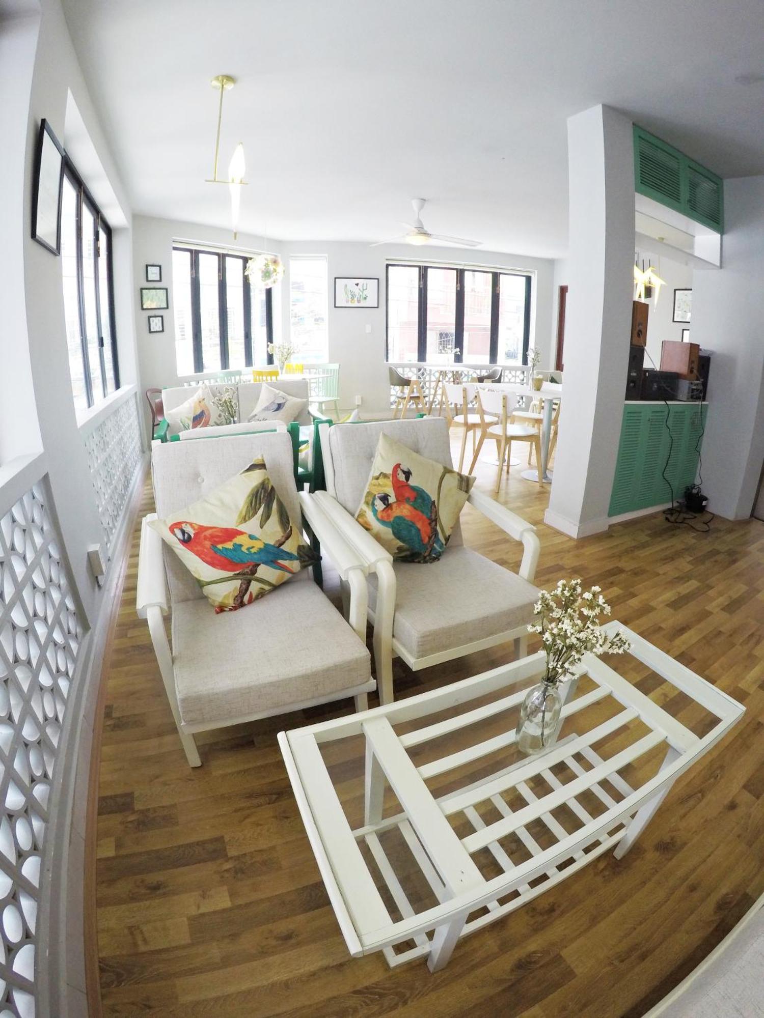 Guest house Happy Coffee Ho Chi Minh City