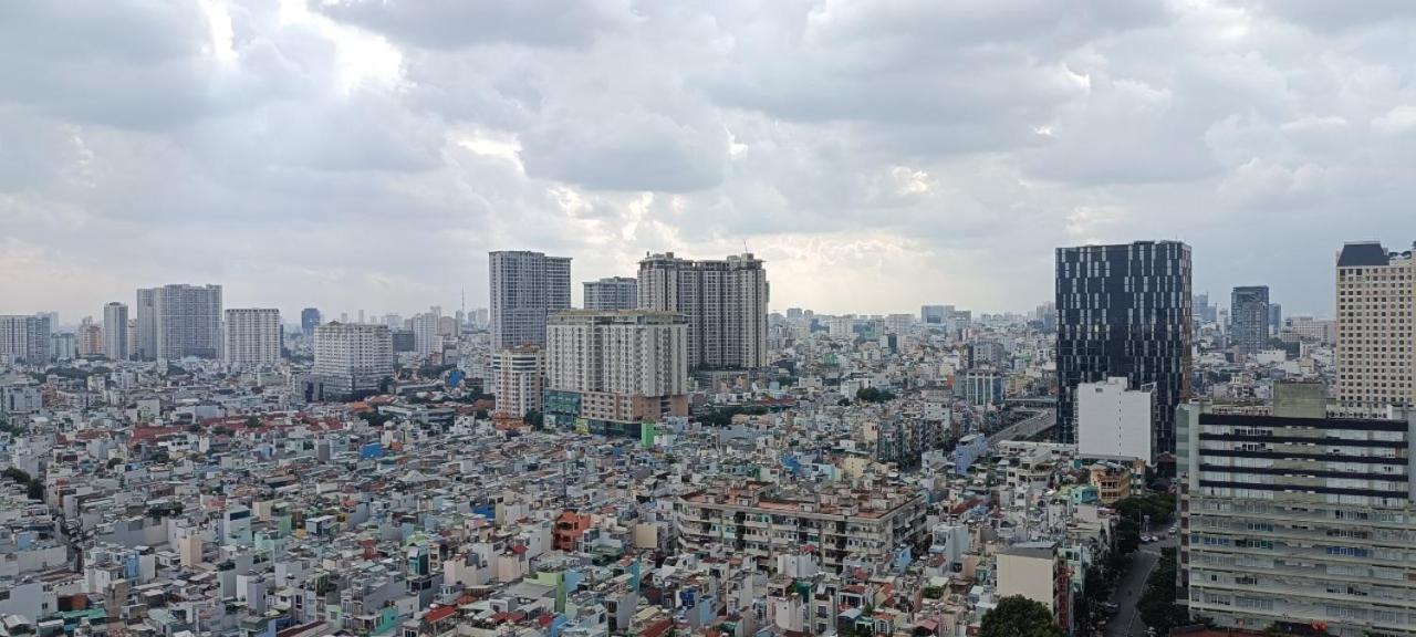 Nup Saigon 2*