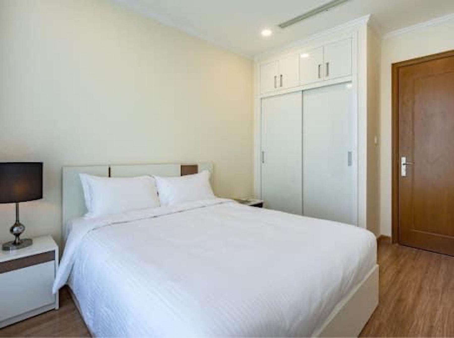 Zo Rivergate Free Pool Apartment *