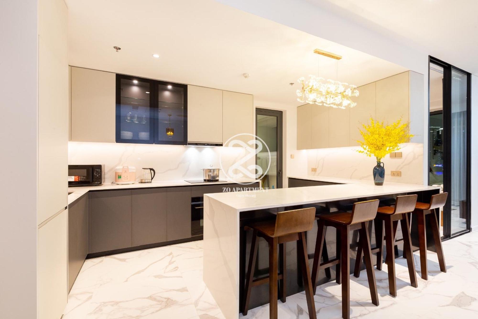 The Crest-central Saigon Riverside -free Pool-gym-sauna Room-yoga
