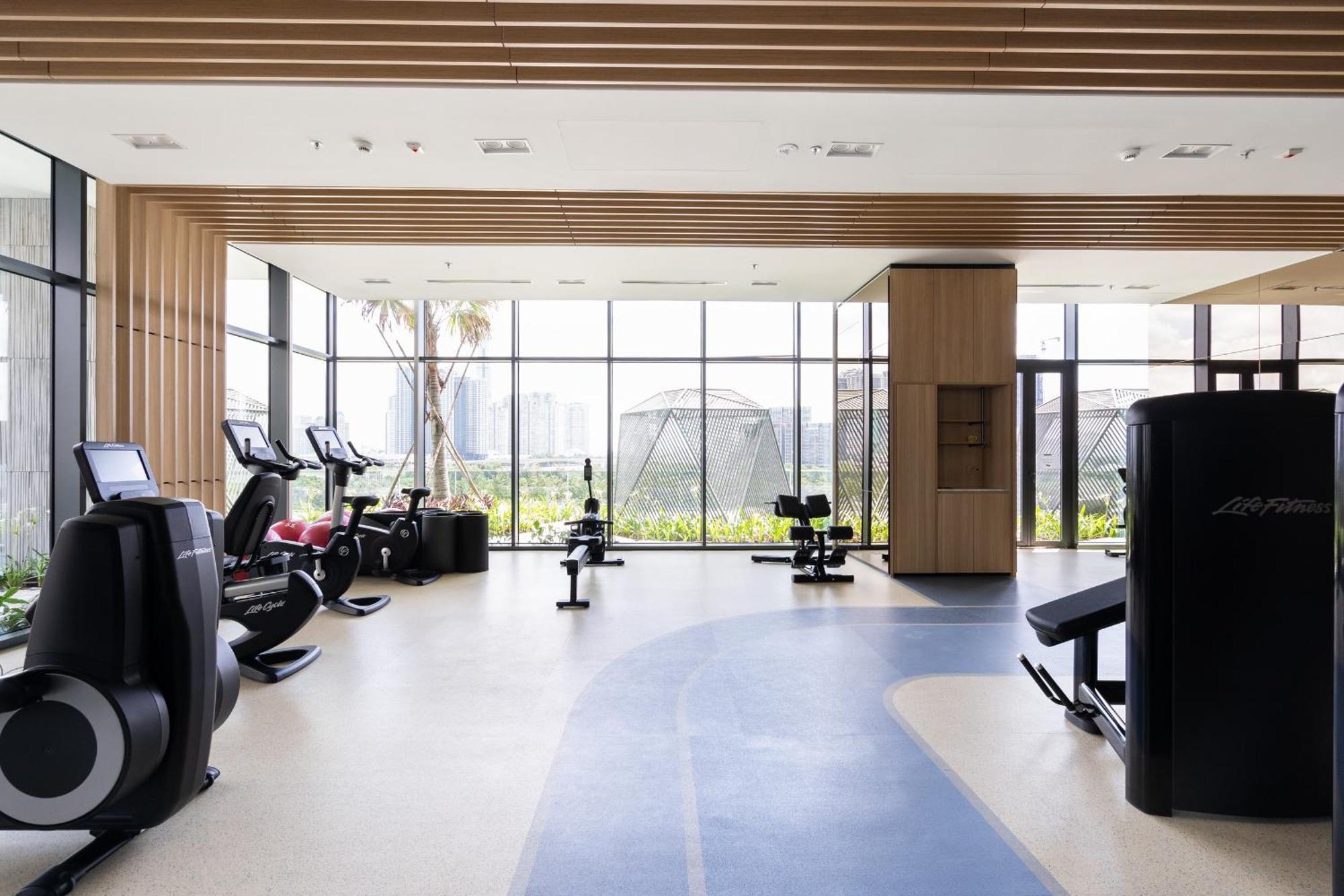 The Crest-central Saigon Riverside -free Pool-gym-sauna Room-yoga Apartment Ho Chi Minh City