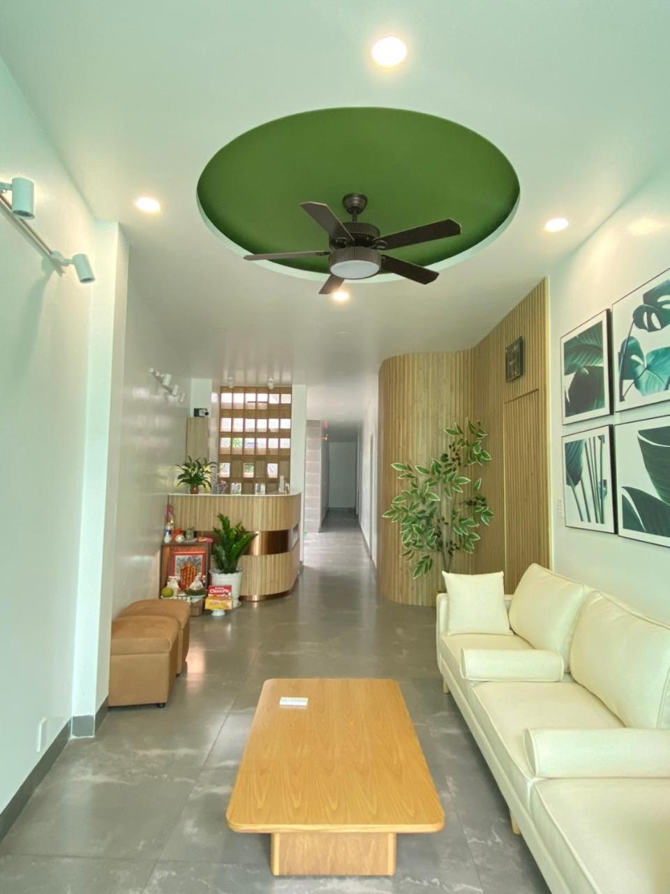 Hotel Happy Binh Tan