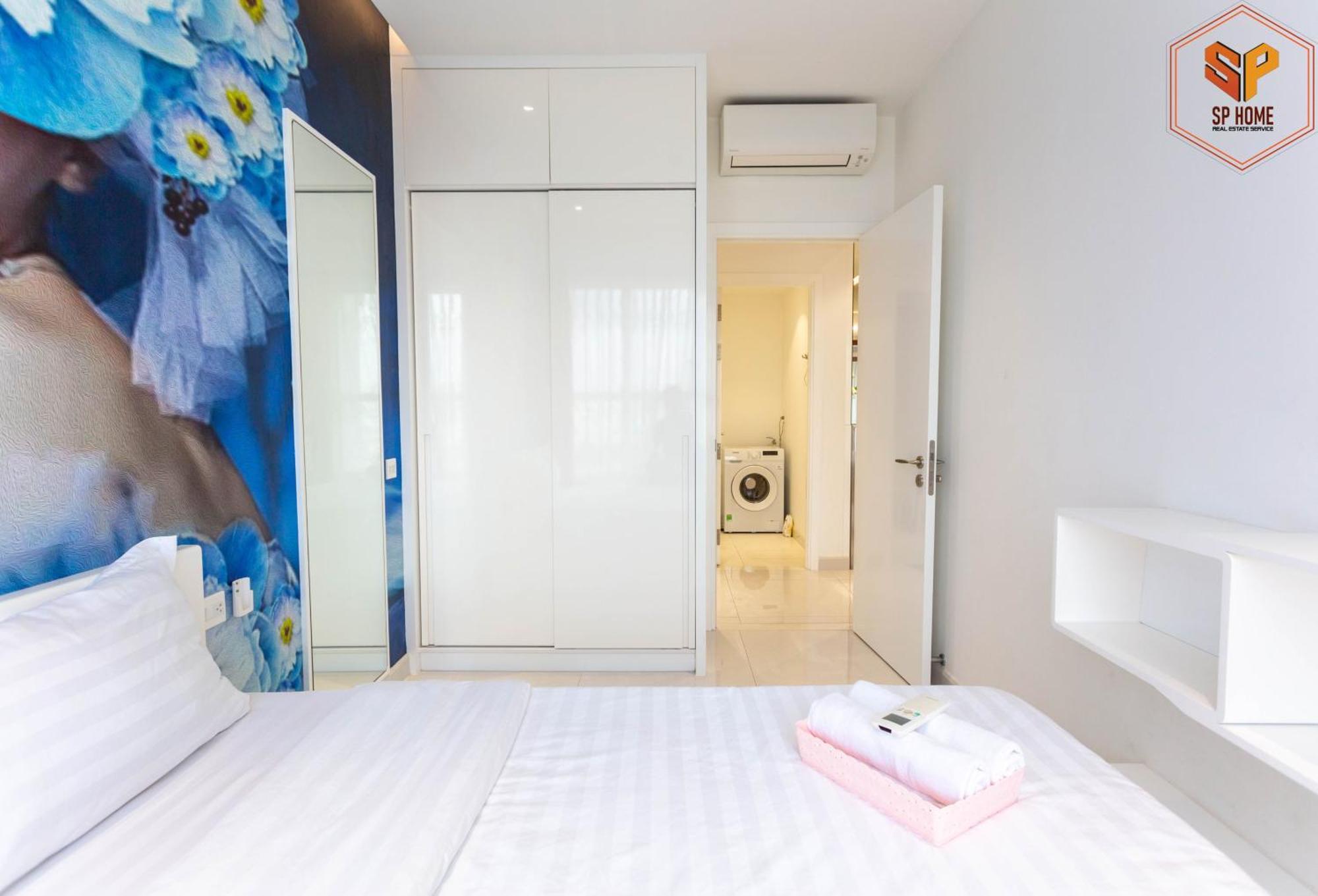 Can Ho Sunrise City - City View Quan 7 *