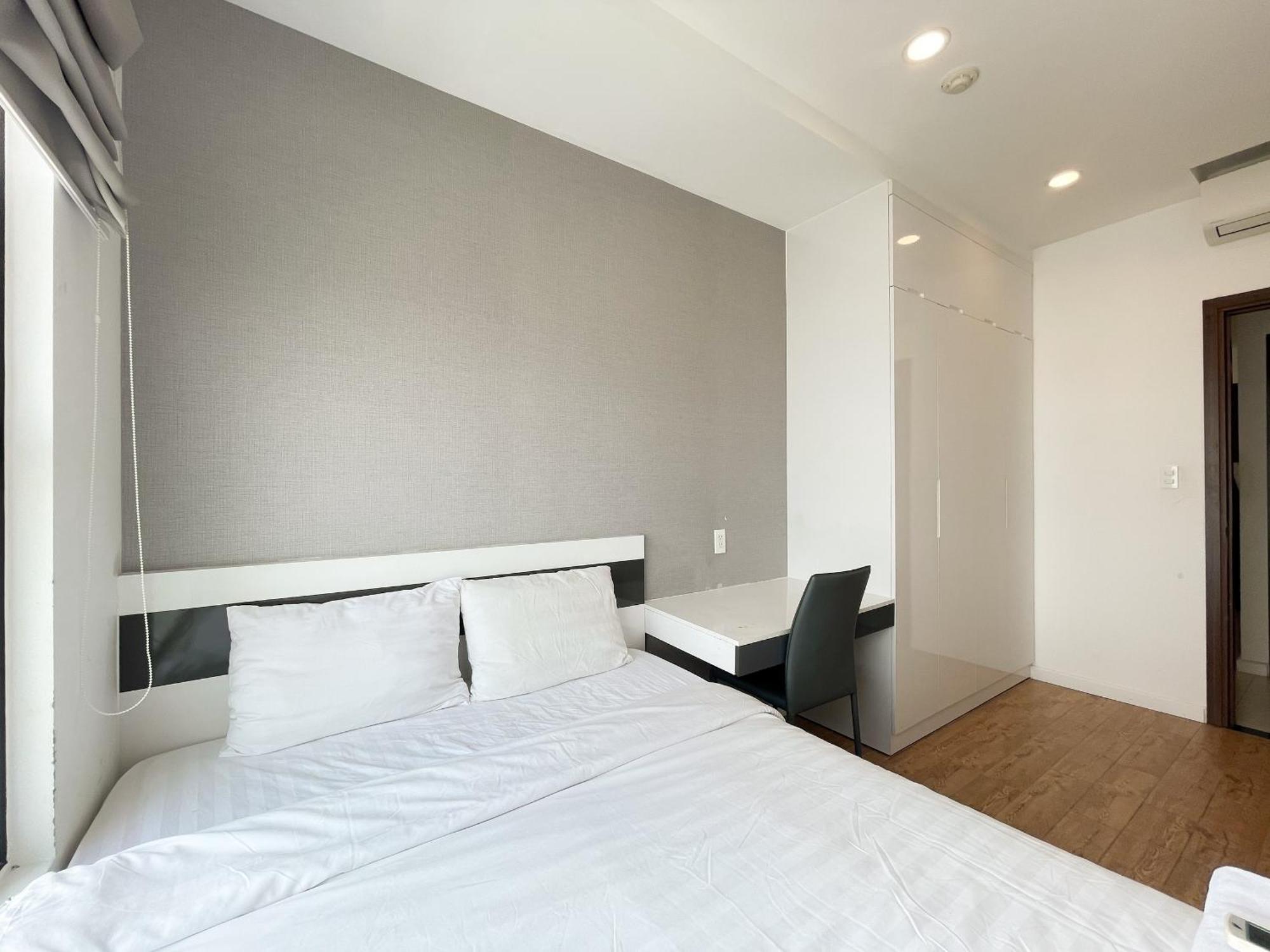Apartment Can Ho Sunrise City - City View Quan 7 *