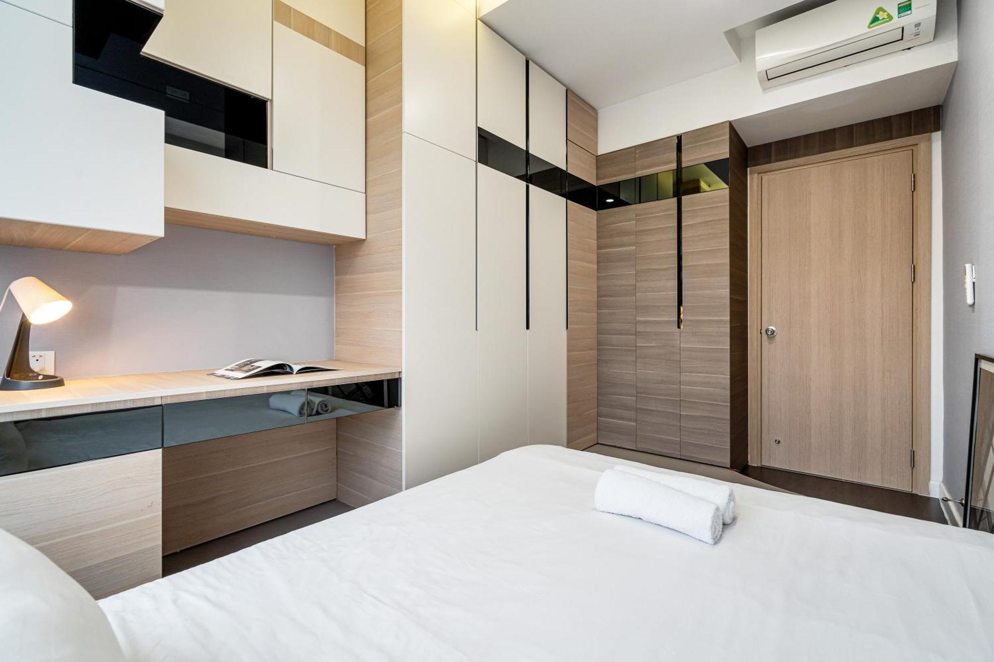 Rivergate - Saigon Royals - Tresor Modern Service - Haohomes