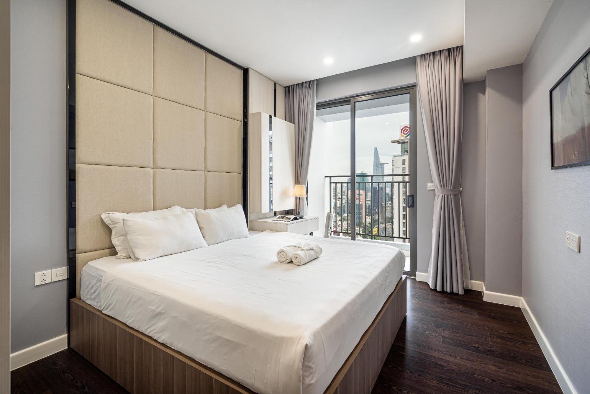 Rivergate - Saigon Royals - Tresor Modern Service - Haohomes